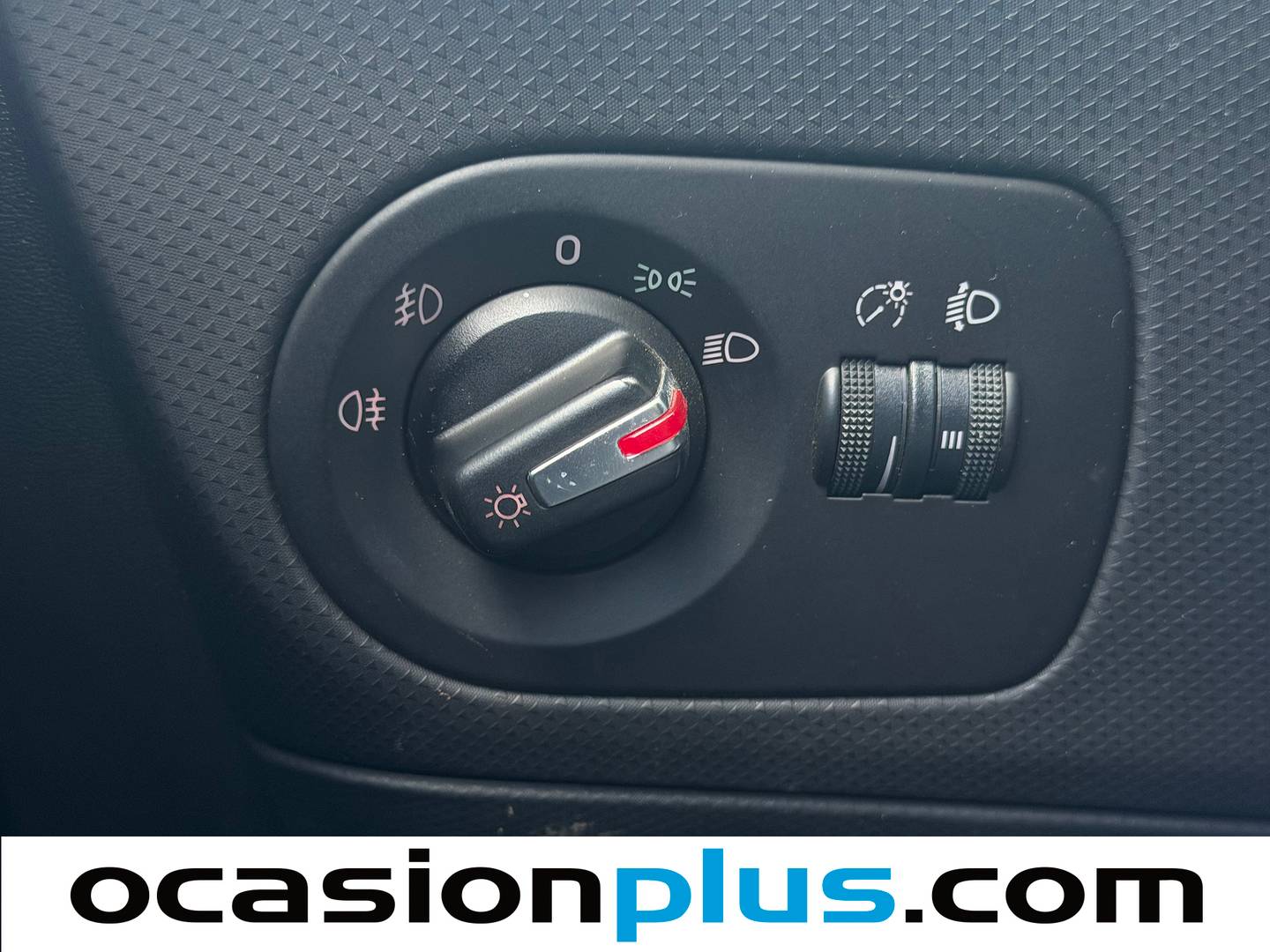 Seat León Seat León 1.6 TDI Reference (105 CV) de segunda mano