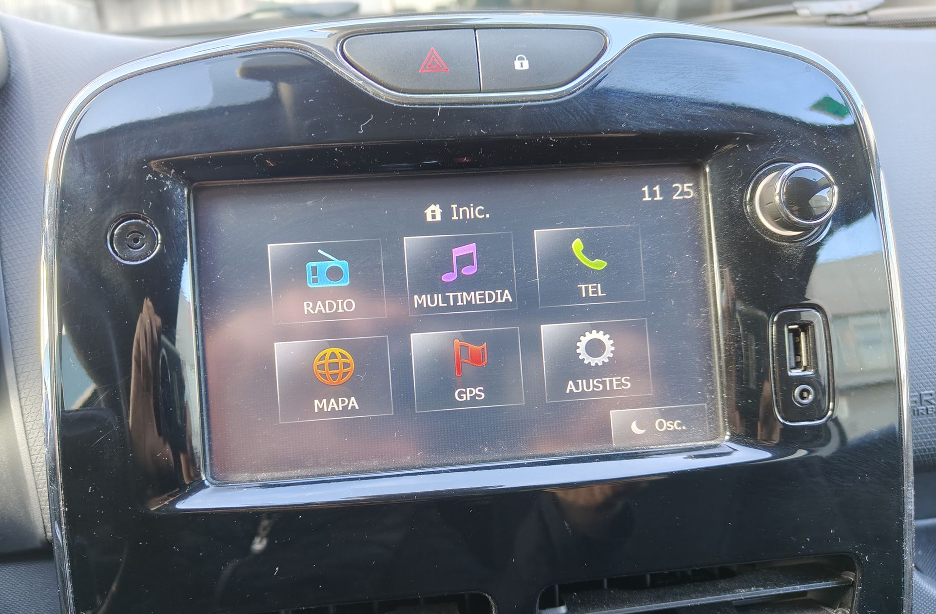 Renault Clio Technofeel eco2 dCi - foto 31