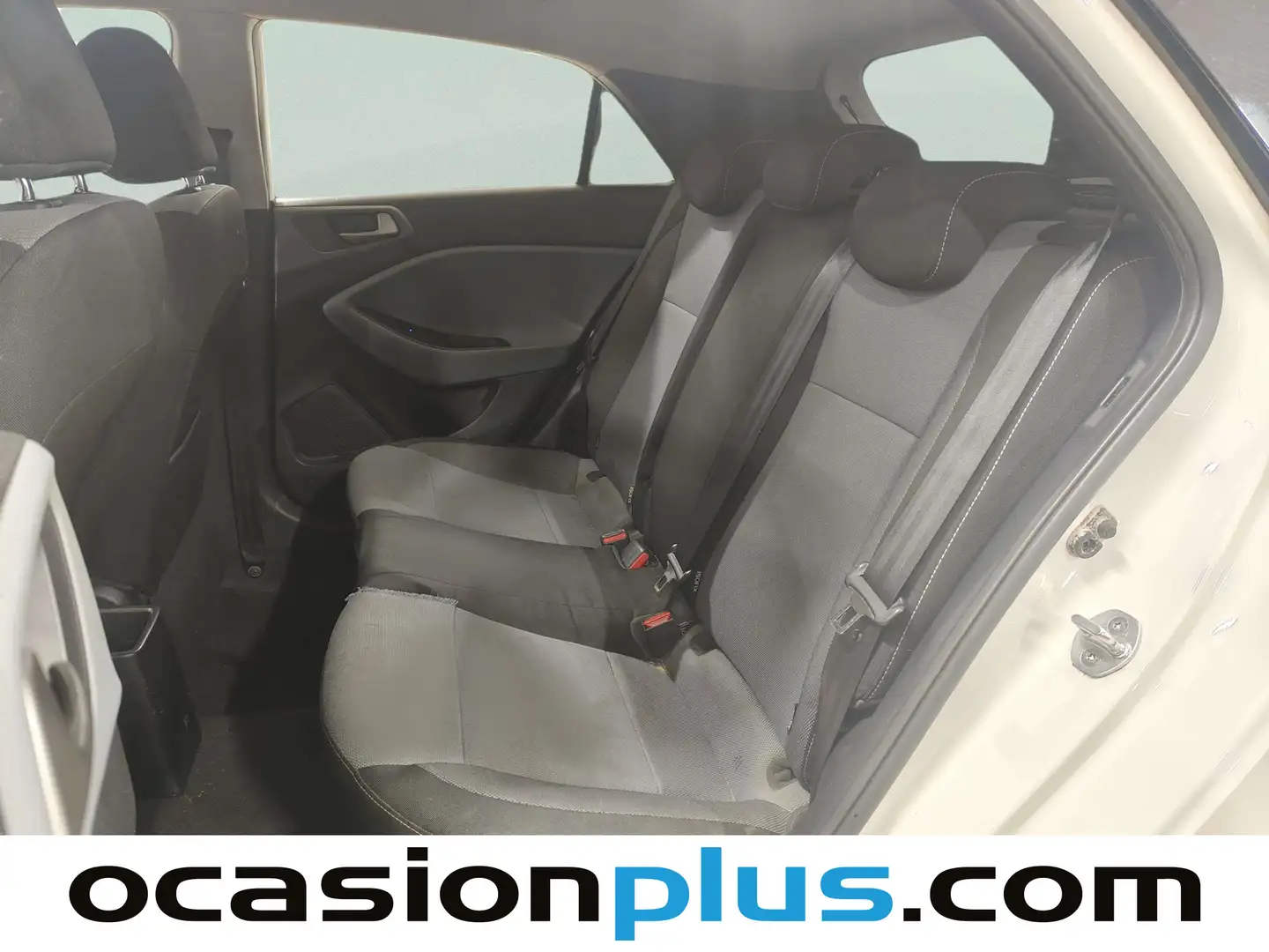 Foto Hyundai i20 Hyundai i20 1.2 MPI Link (84 CV)