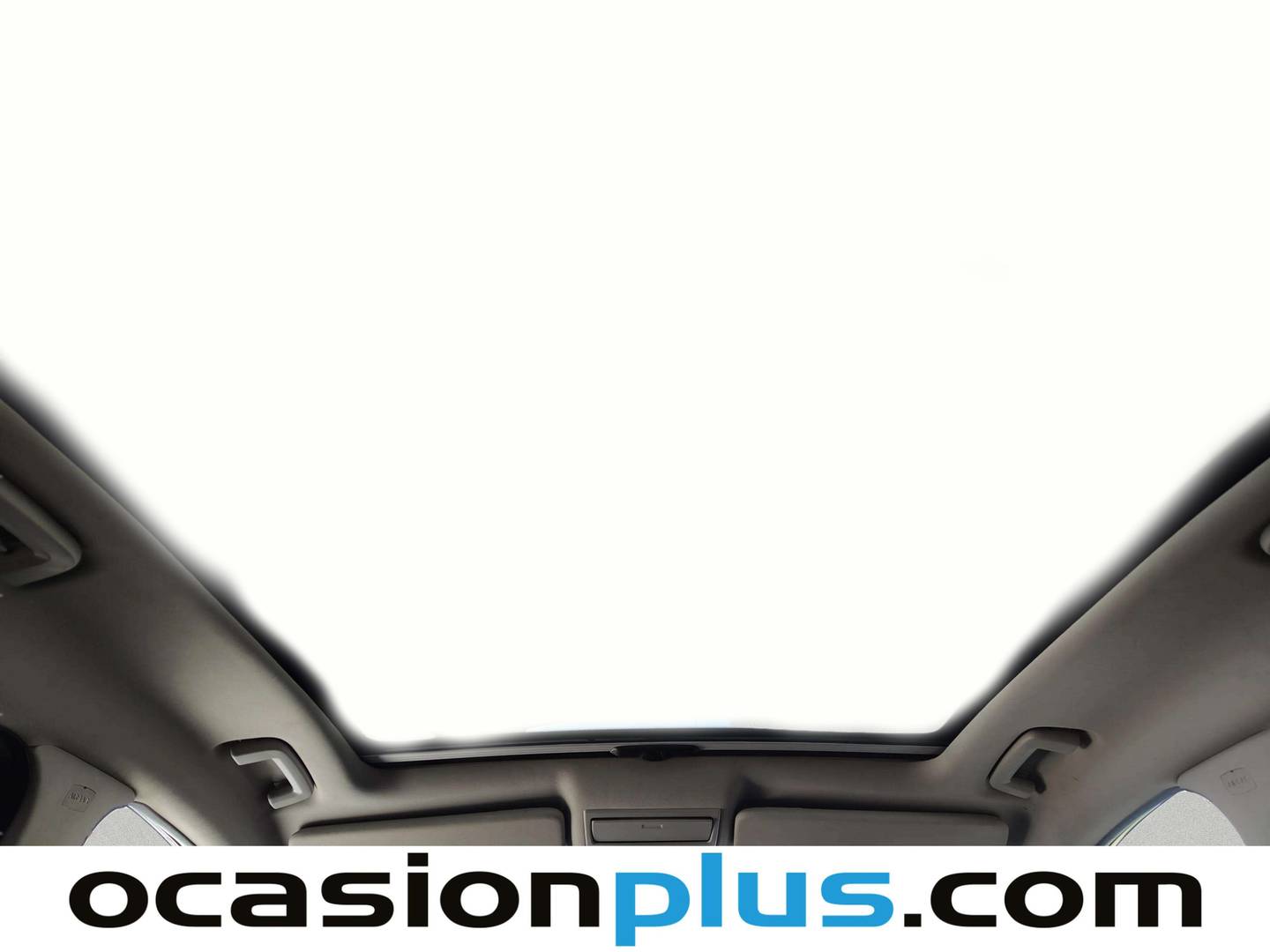 Extras y acabados del Ford Kuga Ford Kuga 2.0 TDCI Titanium 4x4 Powershift (140 CV)