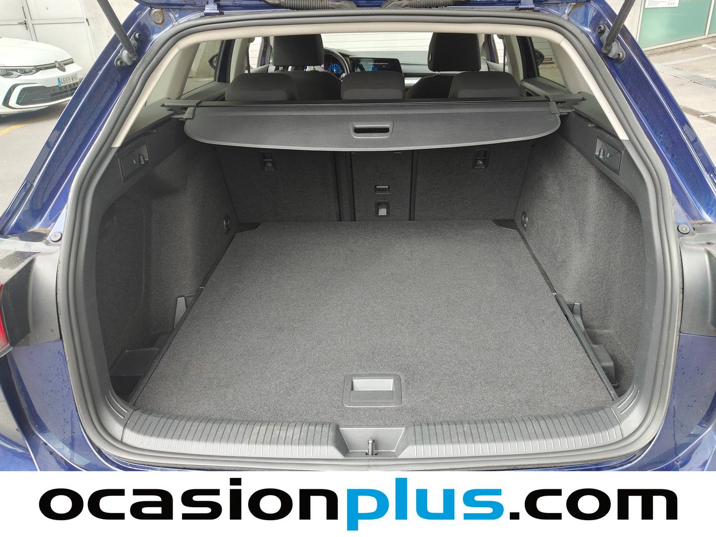 Fotos maletero Volkswagen Golf Volkswagen Golf Variant Life 2.0 TDI (115 CV) DSG