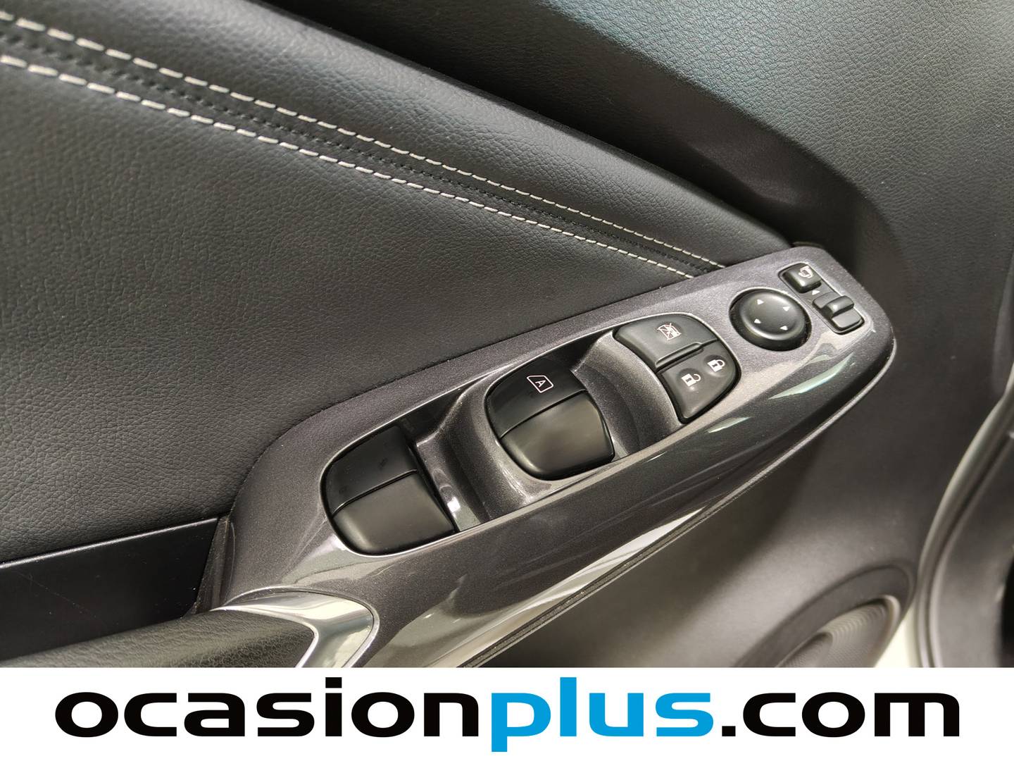 Nissan JUKE Nissan Juke Hybrid N-Design Black Auto (143 CV) 2024