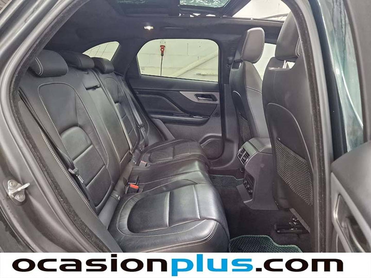 Foto Jaguar F-Pace Jaguar F-PACE 3.0L V6 S/C S AWD Auto (380 CV)