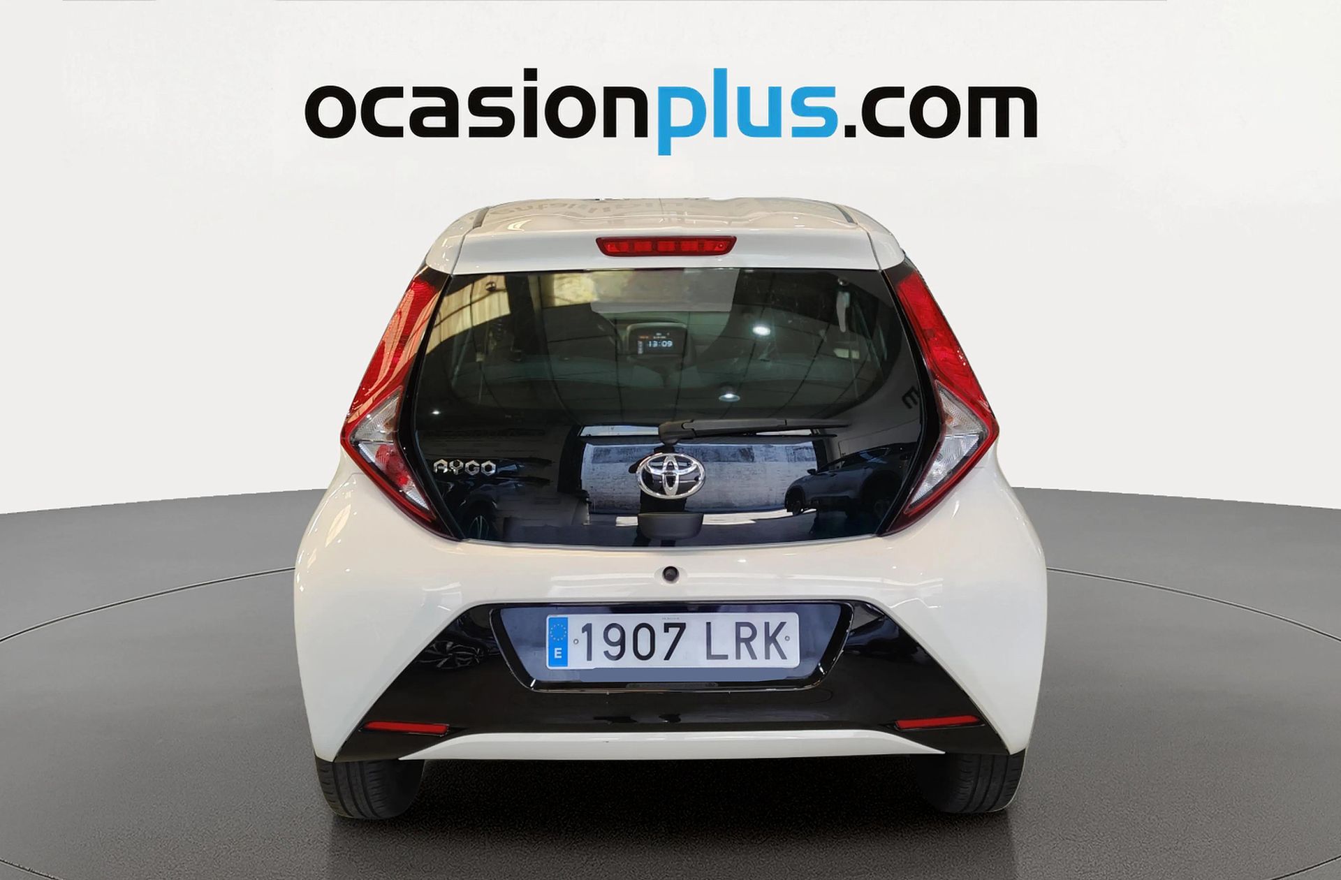 Toyota Aygo 1.0 70 x-play - foto 14