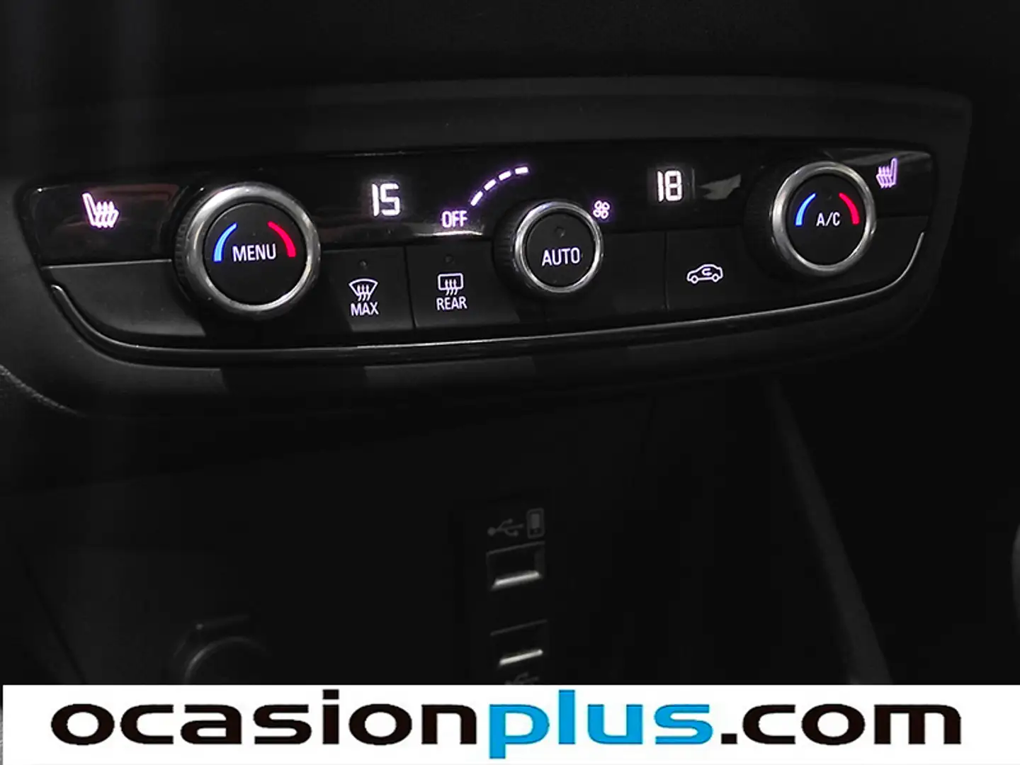 Foto Opel Crossland X Opel Crossland X 1.2 Innovation (130 CV)