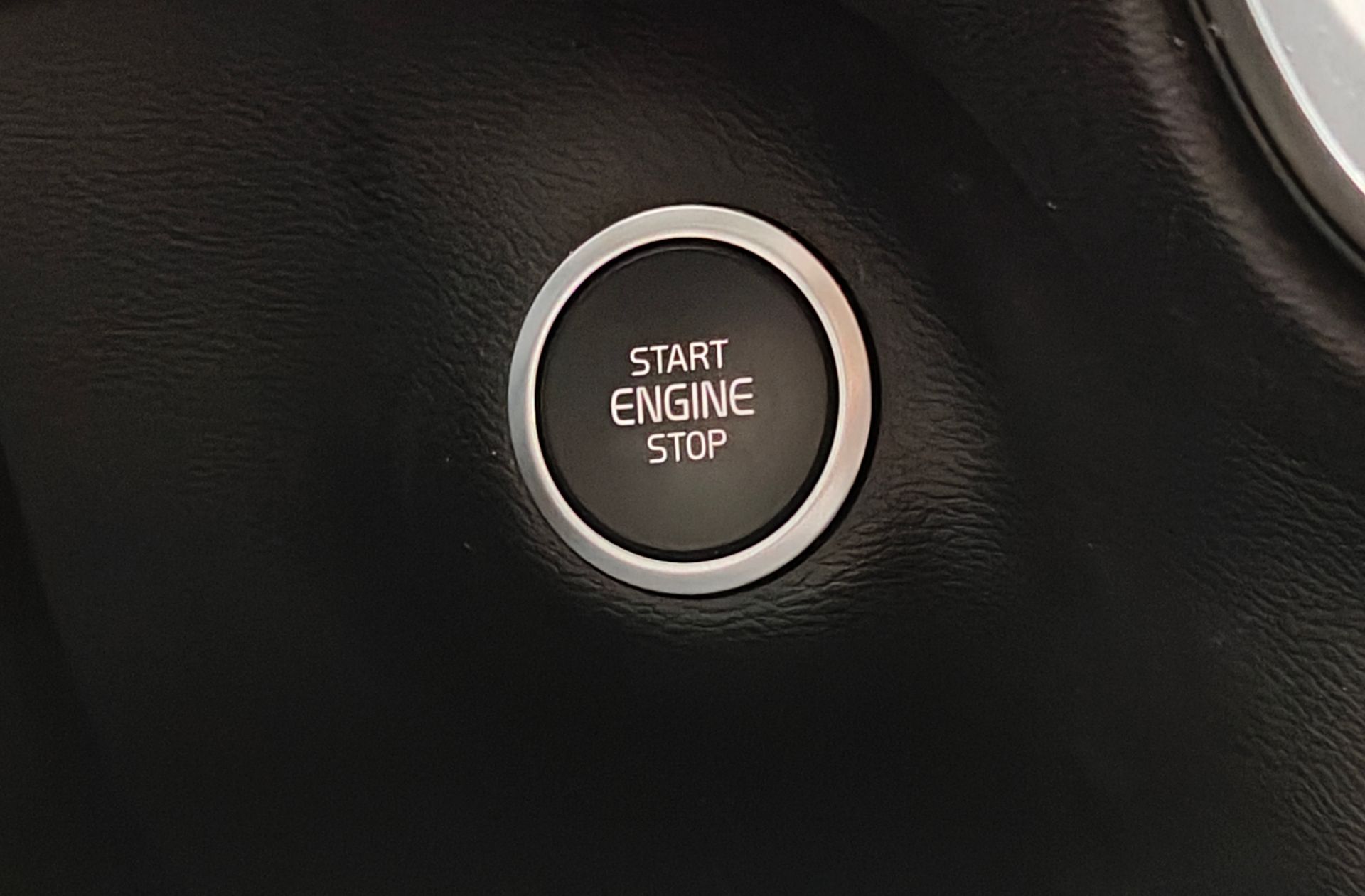 Volvo XC40 T2 Momentum Core - foto 33