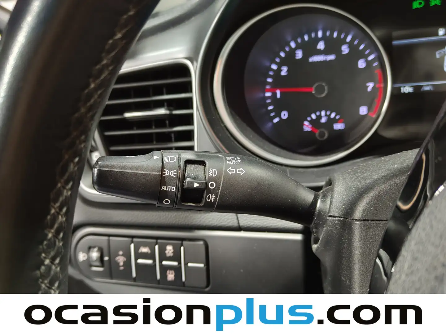 Foto KIA XCeed Kia XCeed 1.0 T-GDi Drive (120 CV)