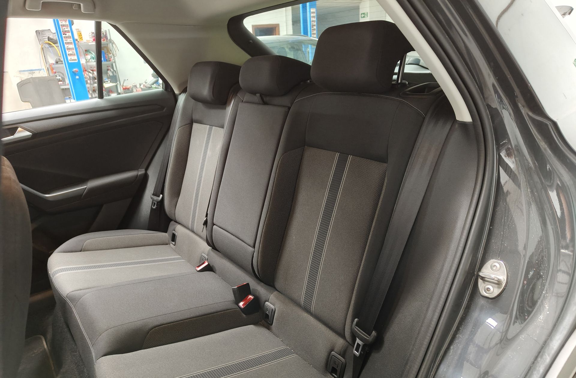 Volkswagen T-Roc Advance 1.0 TSI - foto 11