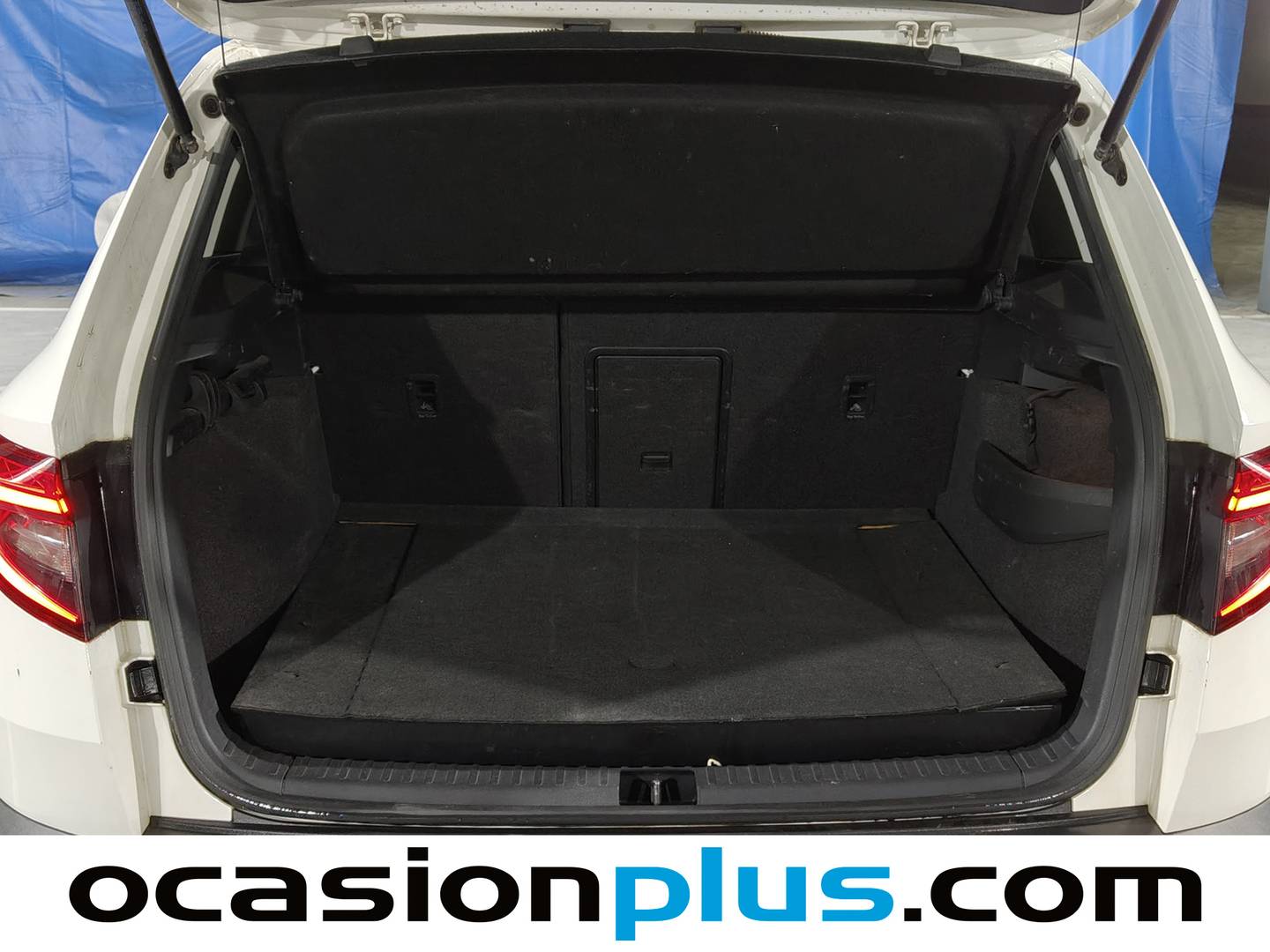 Foto Skoda Karoq Skoda Karoq 2.0 TDI Ambition 4X4 DSG (150 CV)