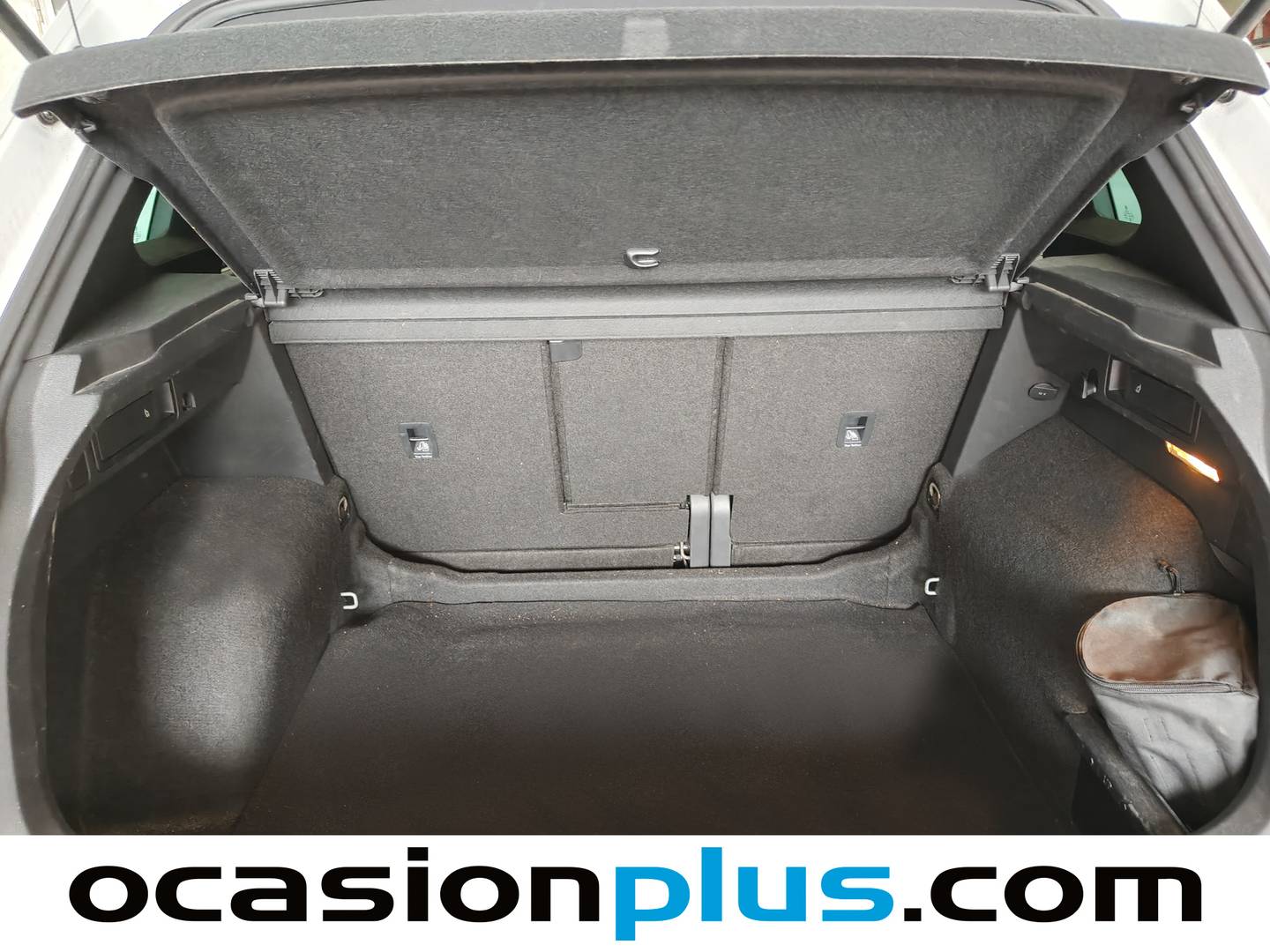 Fotos maletero Volkswagen Tiguan Volkswagen Tiguan Sport 2.0 TDI (150 CV) DSG Pack R-Line