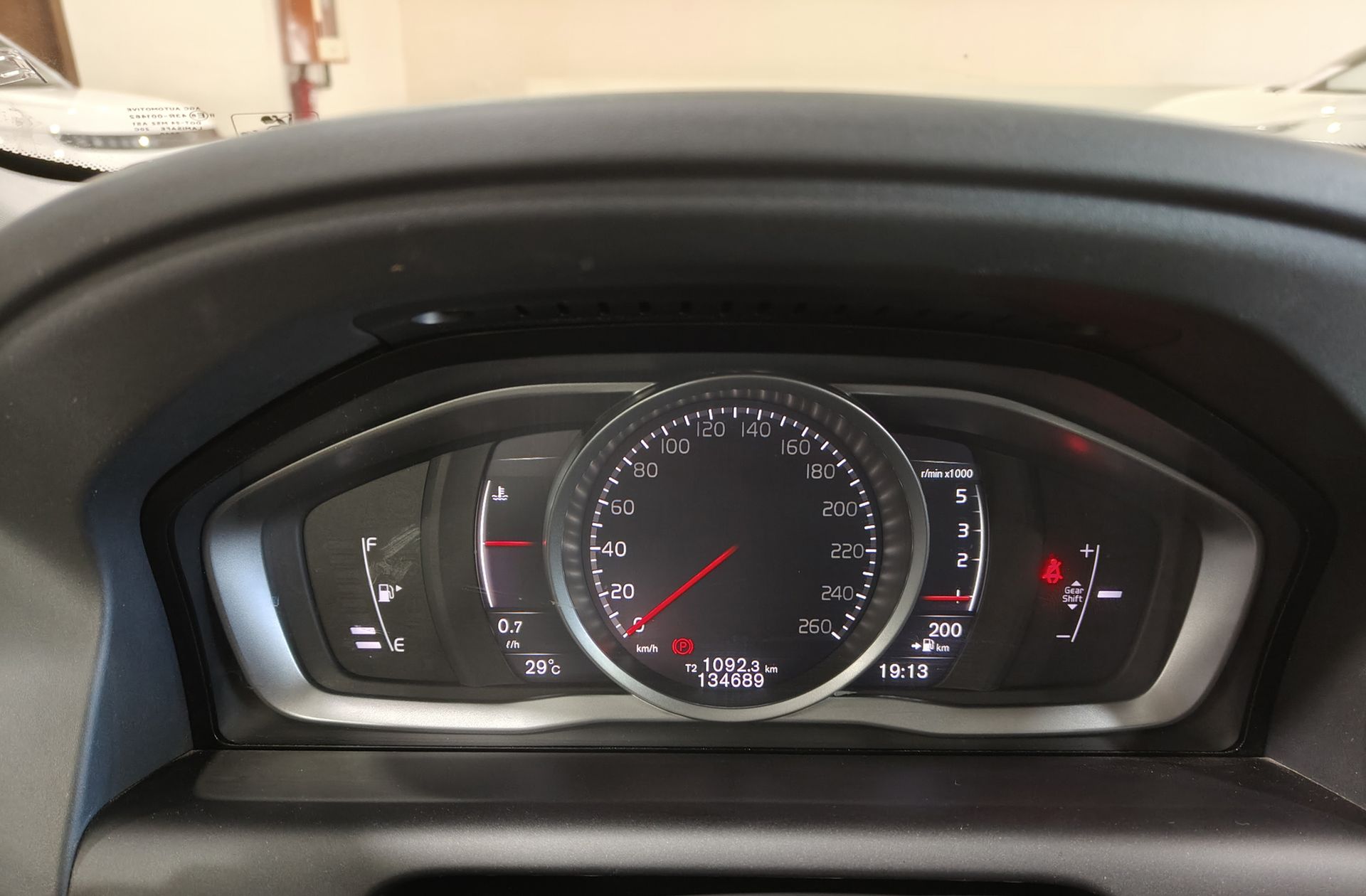 Volvo XC60 D3 Momentum - foto 22