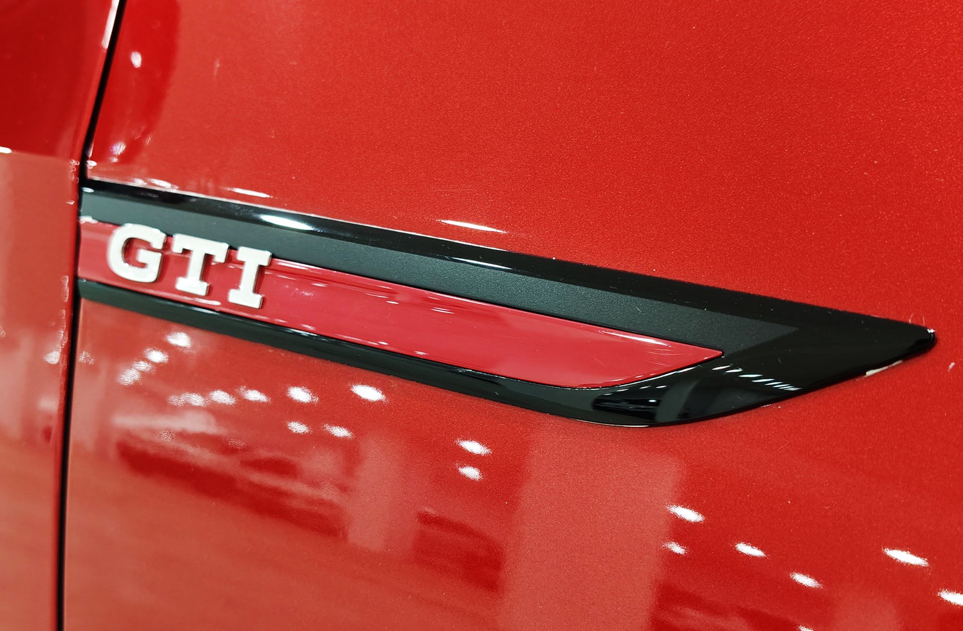 Volkswagen Golf GTI 2.0 TSI DSG - foto 5