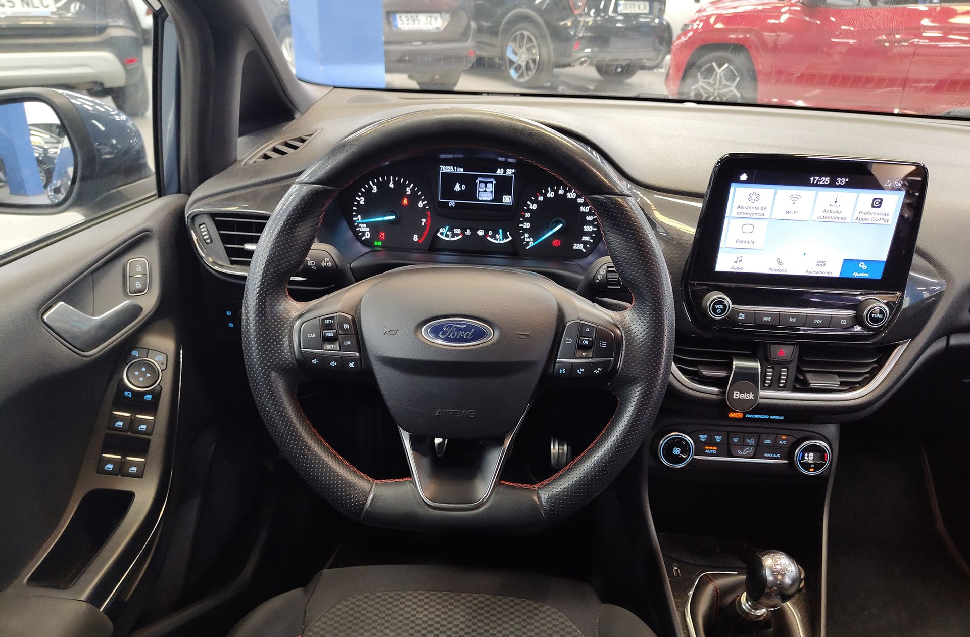 Ford Fiesta 1.0 EcoBoost ST-Line - foto 17