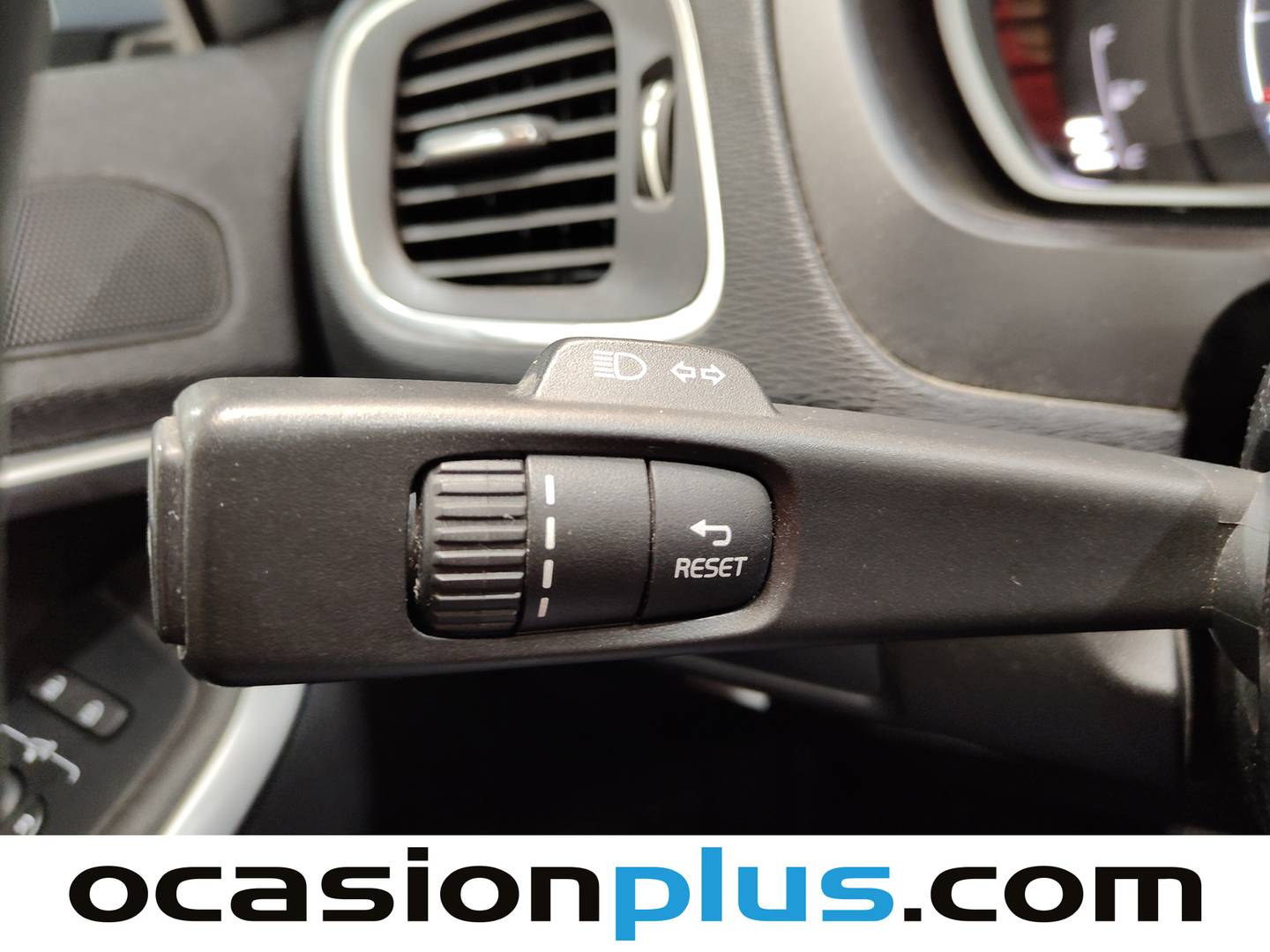 Volvo V40 Volvo V40 D2 Momentum (120 CV) 120cv