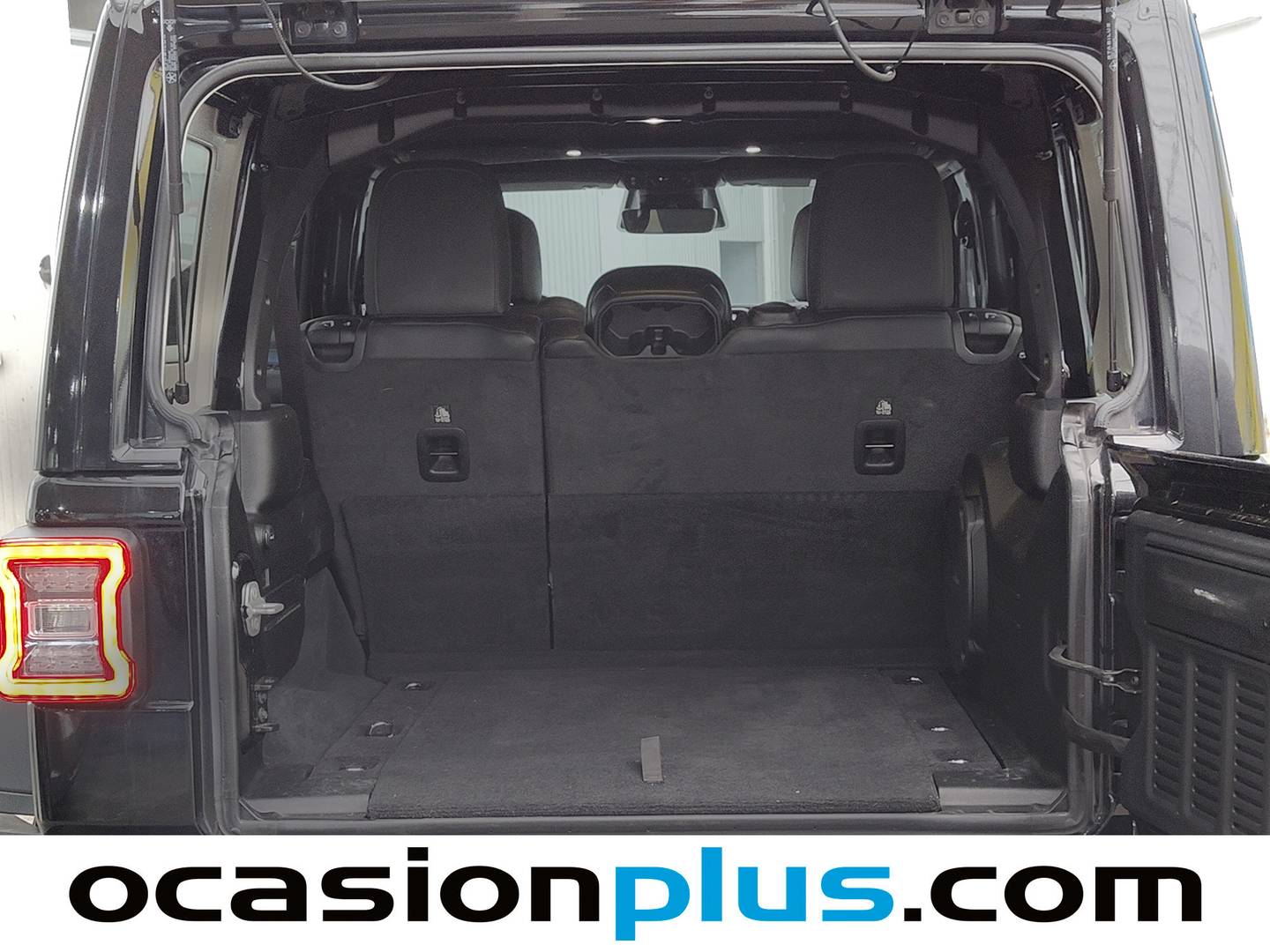 Foto asientos delanteros Jeep Wrangler Jeep Wrangler 2.0T GME Rubicon 8ATX (270 CV)