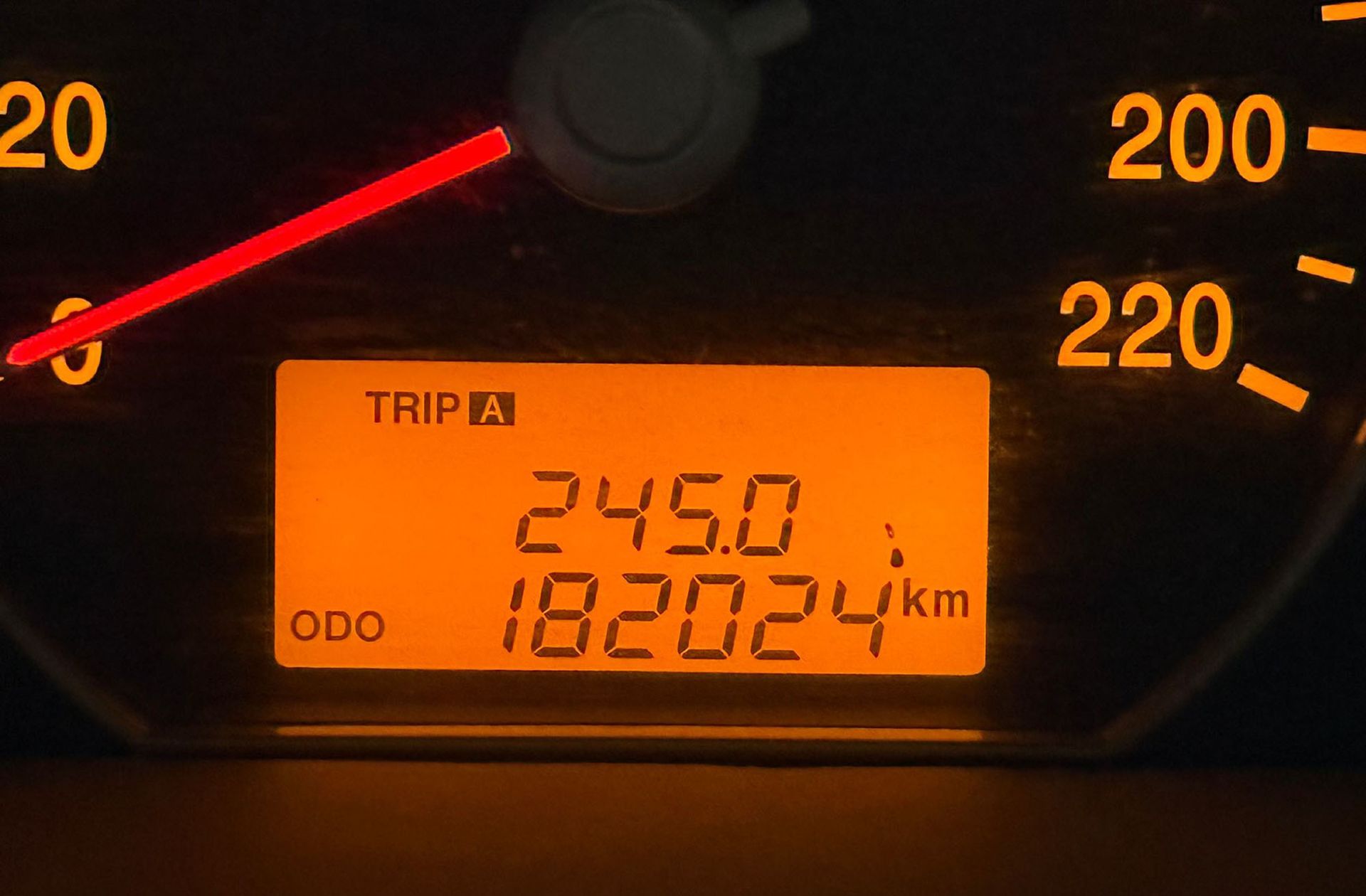 Kia Carens 2.0 CRDi VGT Emotion - foto 7