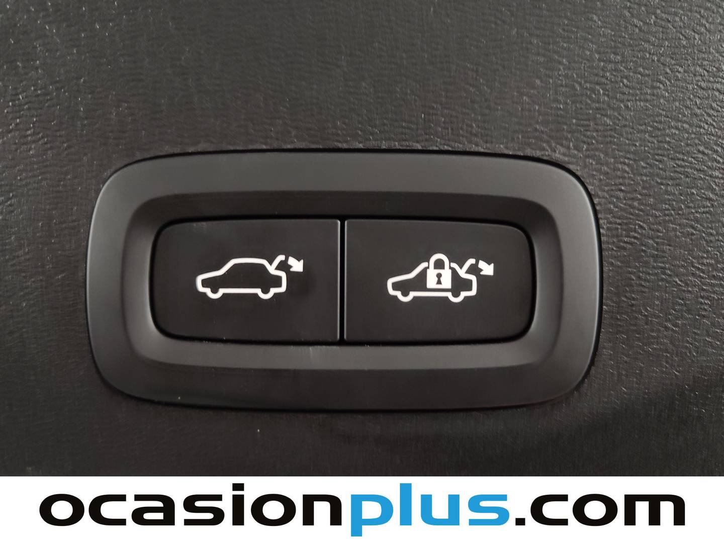 Acabados Volvo XC40 Volvo XC40 Recharge Plus Auto (231 CV)