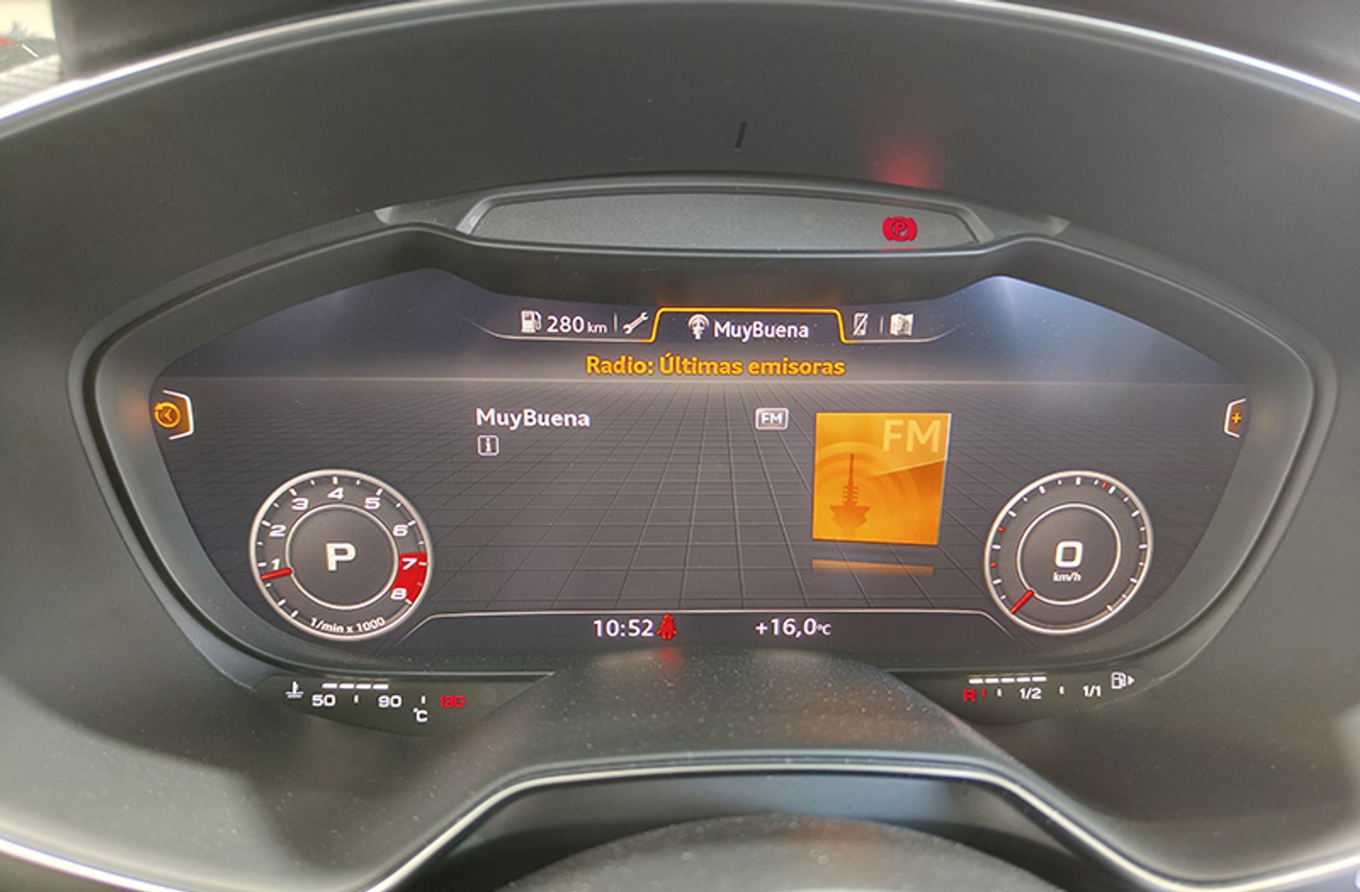 Audi TT S Coupe 2.0 TFSI quattro S tronic - foto 32