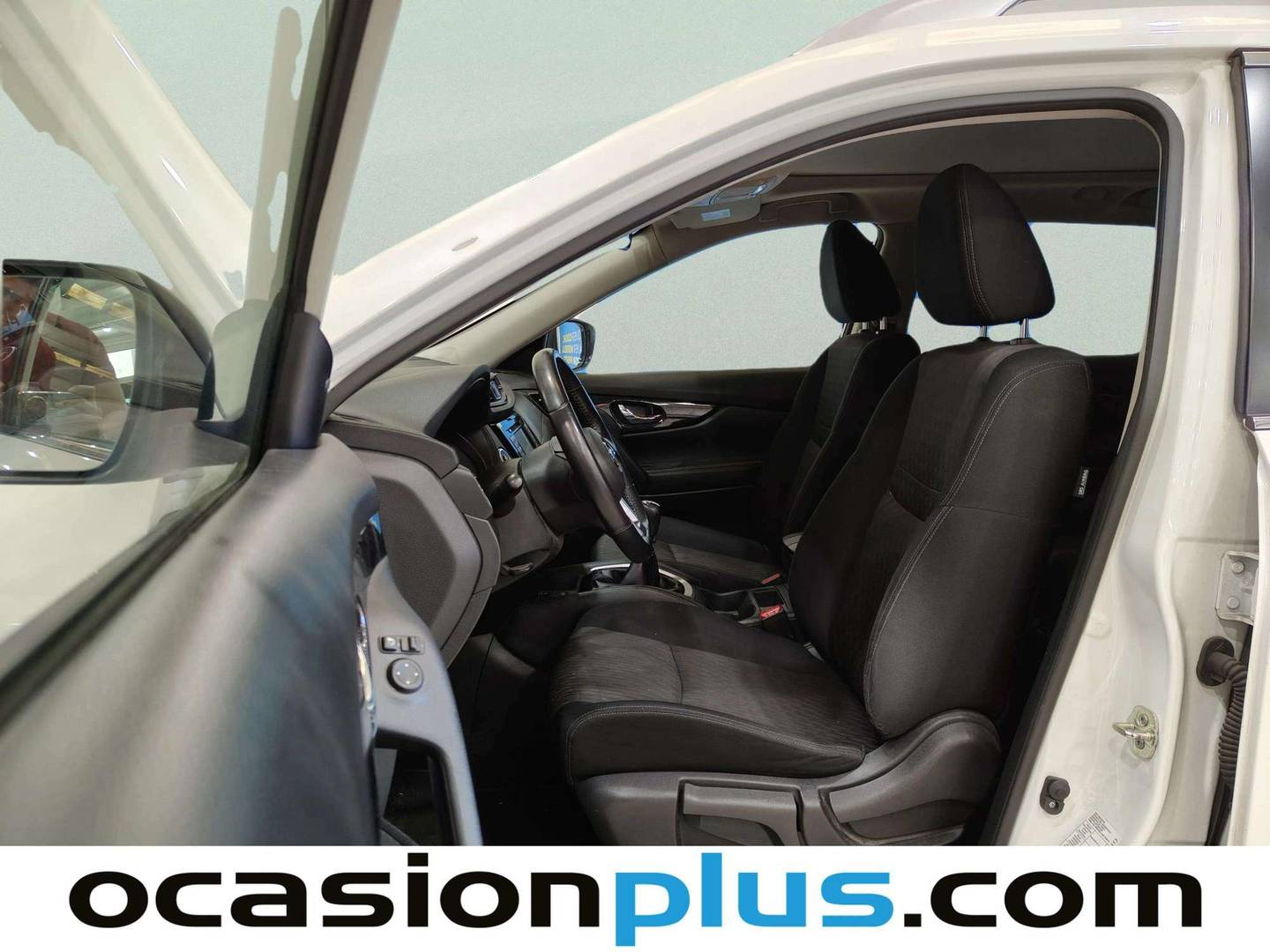 Foto asientos delanteros Nissan X-TRAIL Nissan X-Trail dCi 150 N-Connecta 4x2 (150 CV)