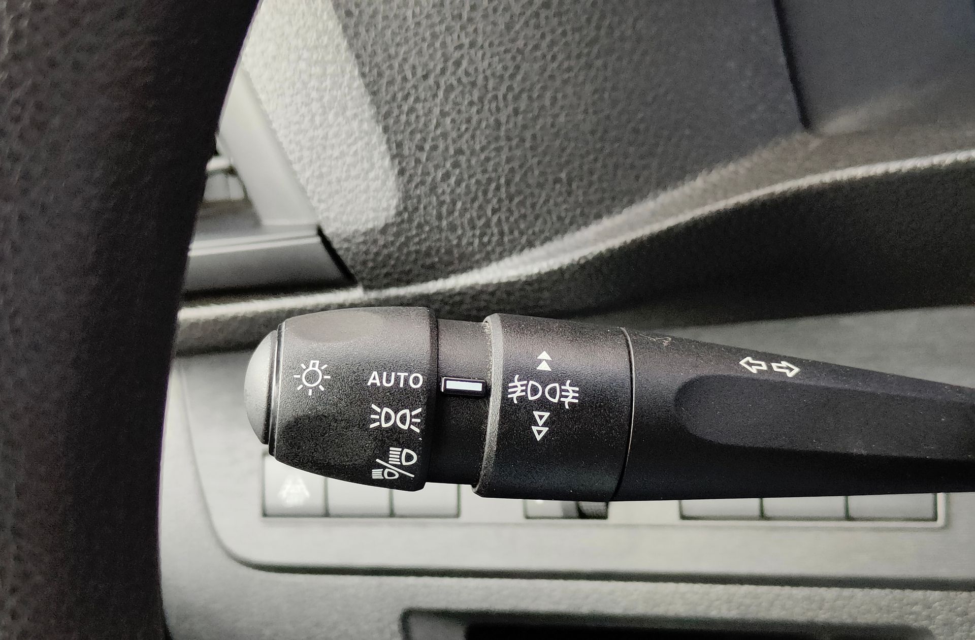 Peugeot Expert Furgon BlueHDi 120 Standard - foto 19