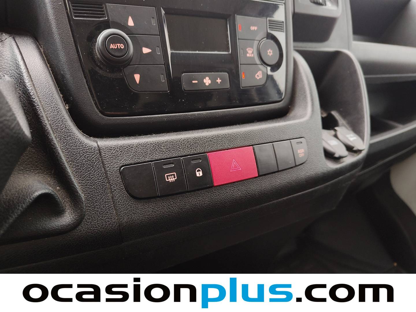 Acabados Peugeot Boxer Peugeot Boxer BlueHDi 140 S&S 335 L3H2 (140 CV)