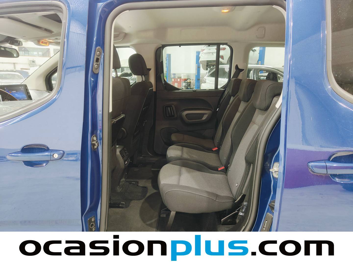 Foto asientos traseros Toyota Proace City Verso Toyota Proace City Verso 1.5D Family Active L2 Auto (131 CV) 7 Plazas