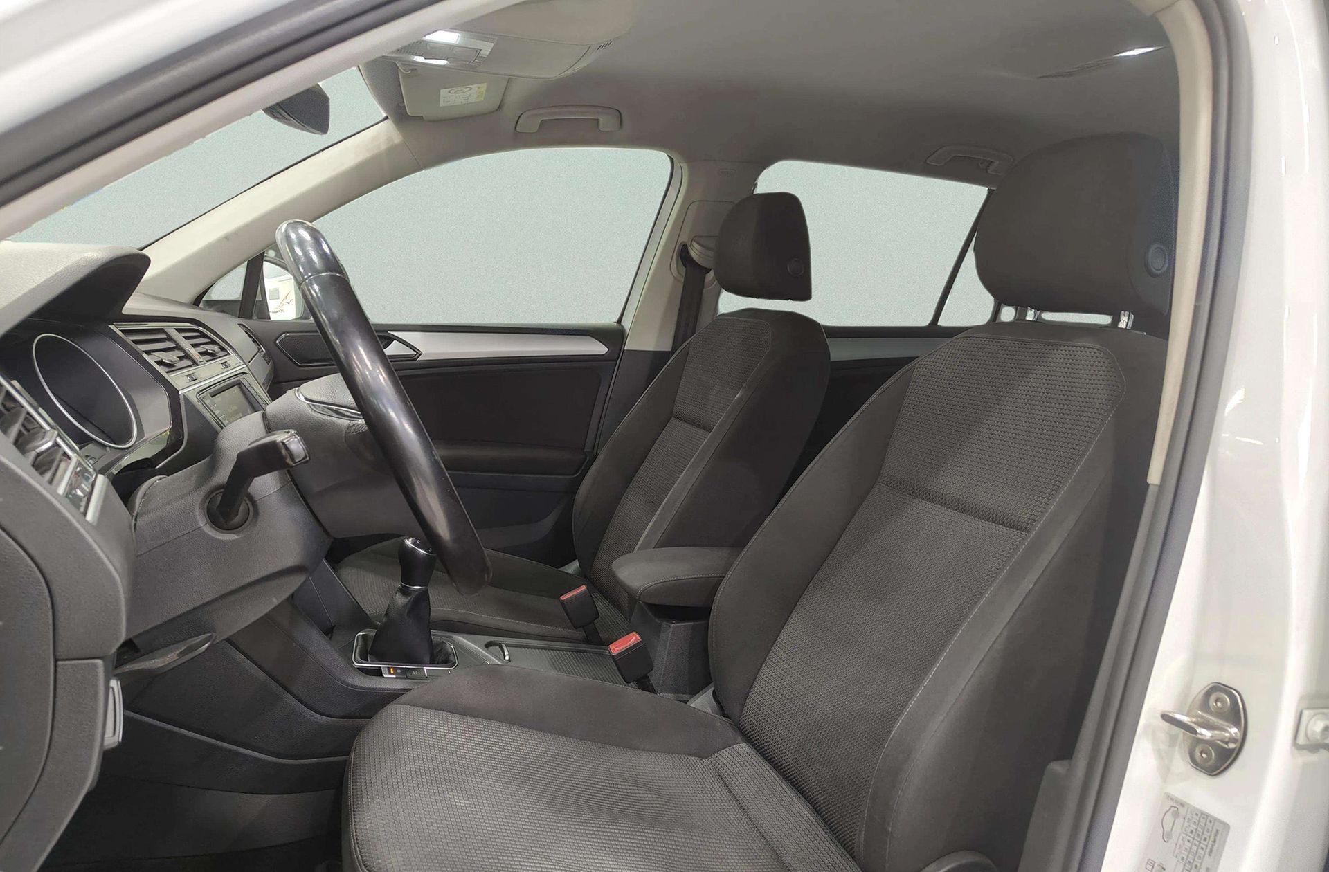 Volkswagen Tiguan Edition 2.0 TDI - foto 10