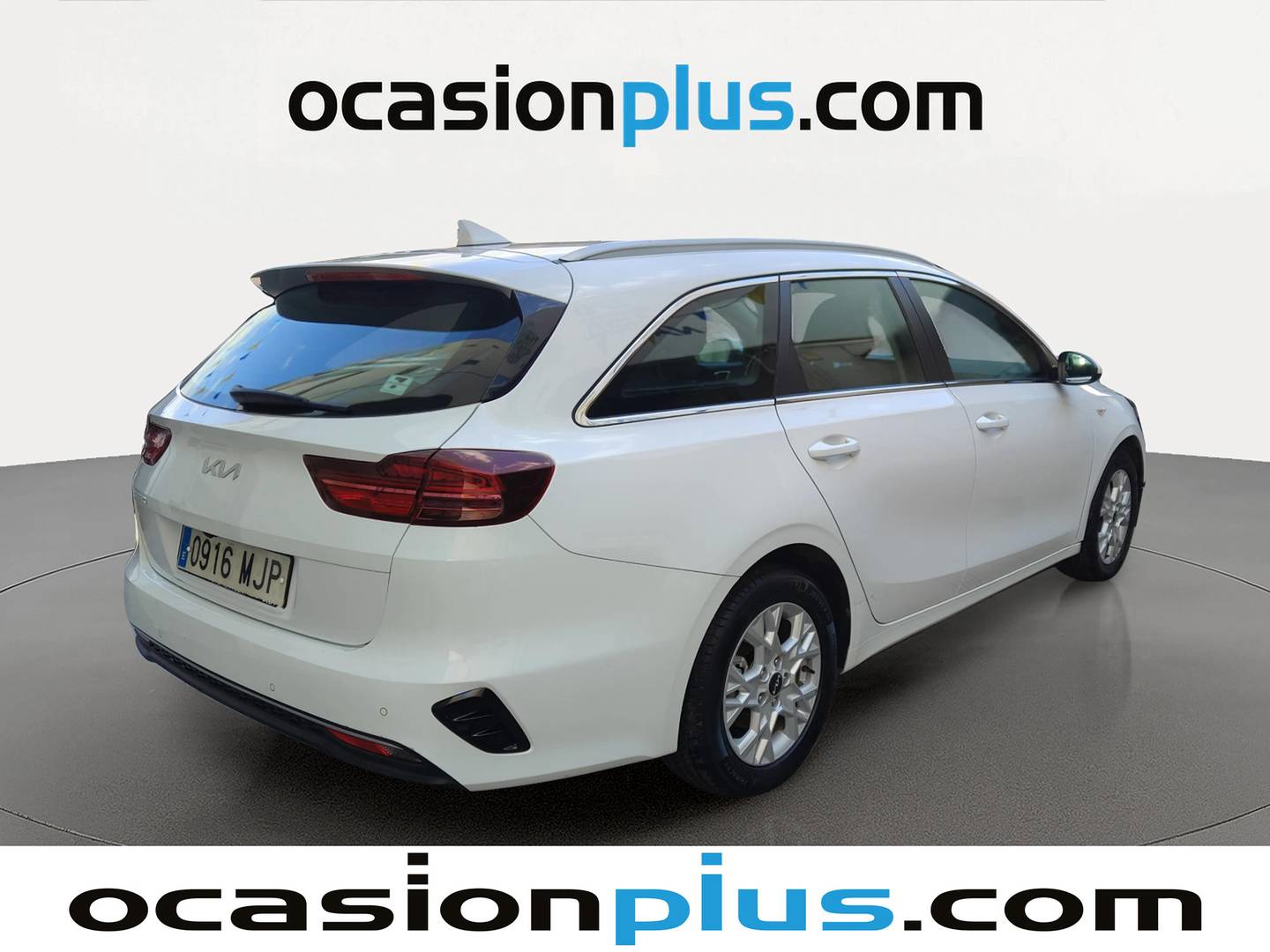 Foto trasera KIA Ceed Tourer KIA Ceed Tourer 1.0 T-GDi Drive (120 CV) derecha