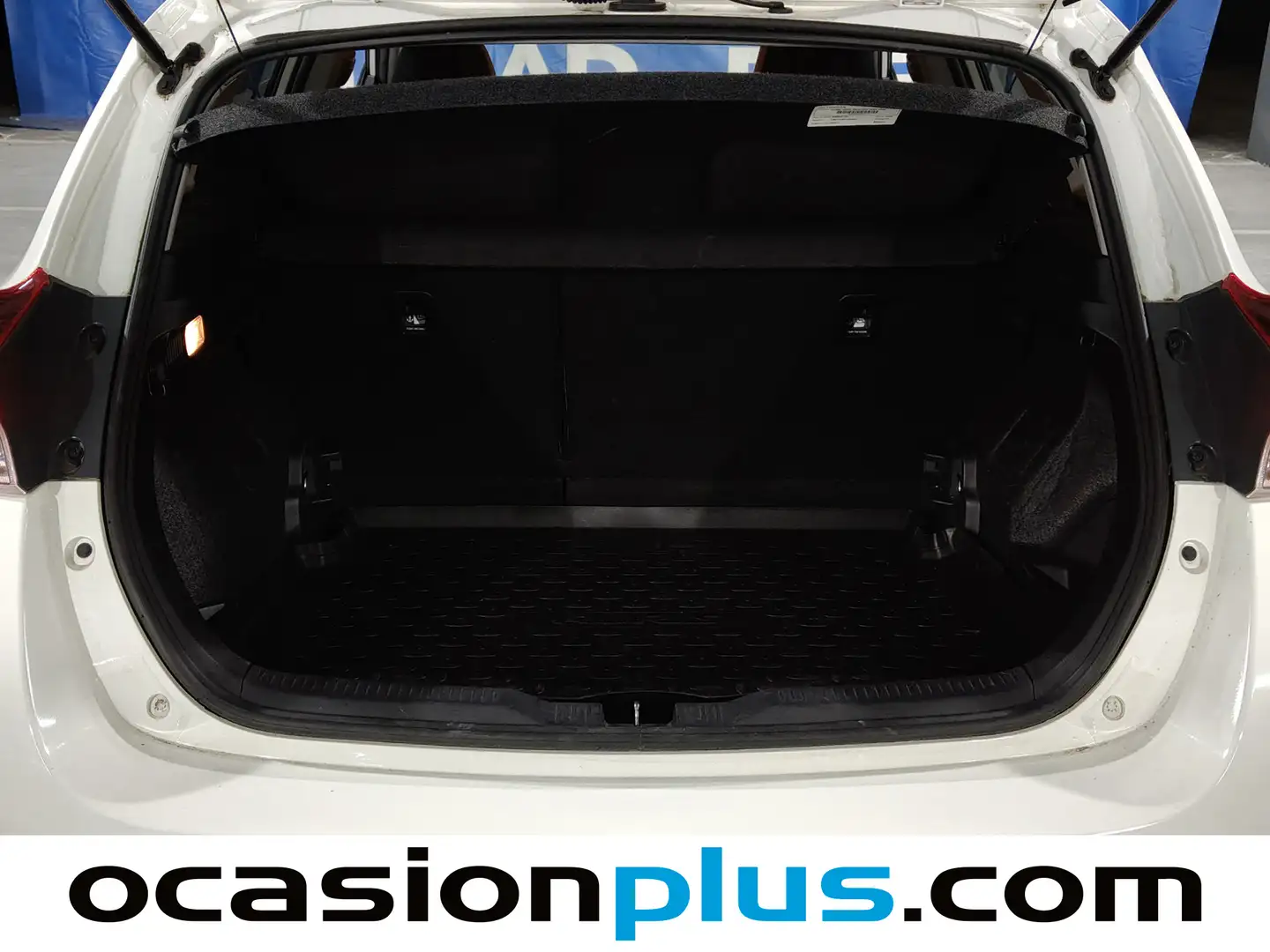 Foto Toyota Auris Toyota Auris 140H Hybrid Feel! (136 CV)