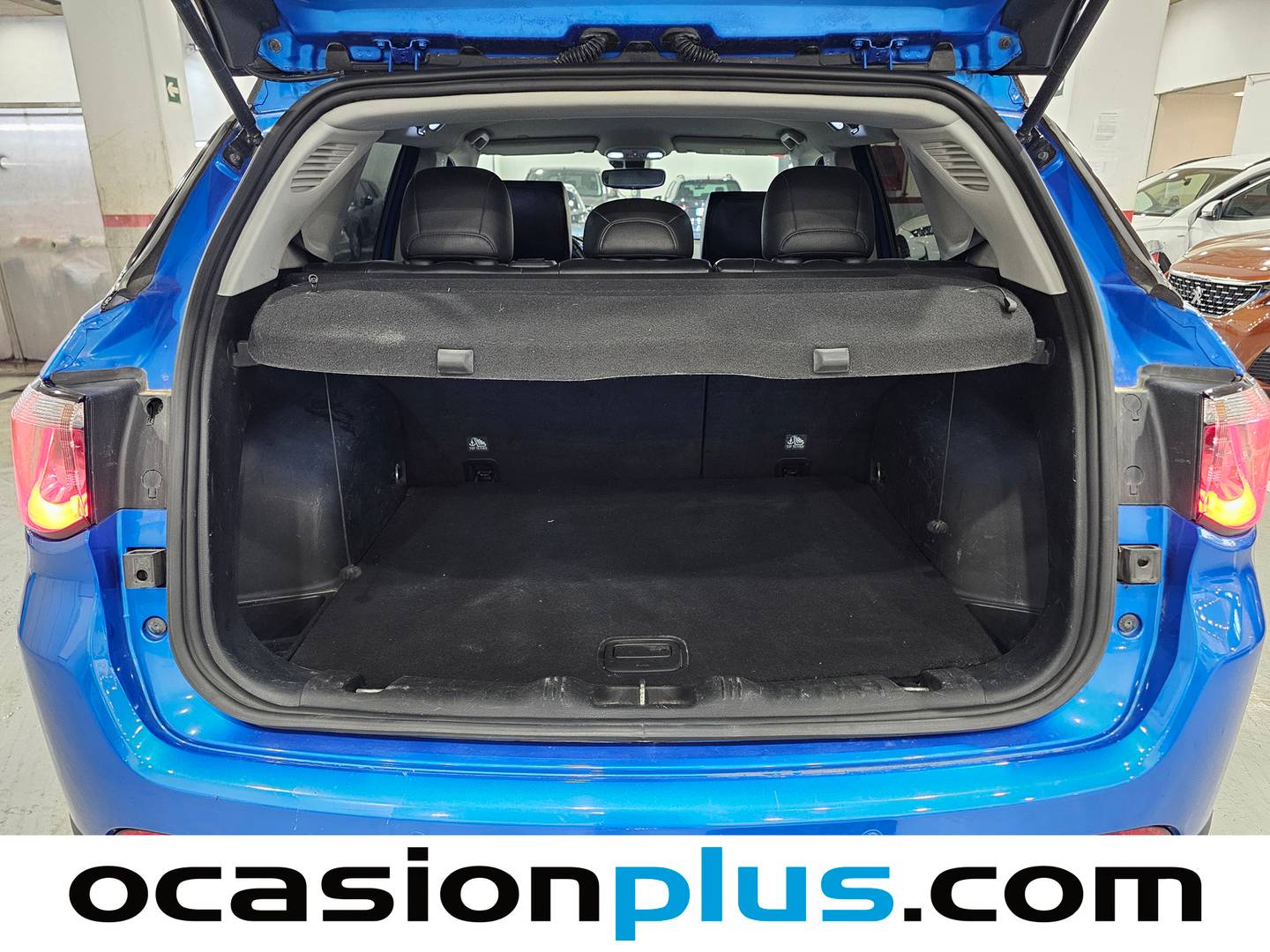 Fotos maletero Jeep Compass Jeep Compass 1.4 Multiair Night Eagle 4x2 (140 CV)
