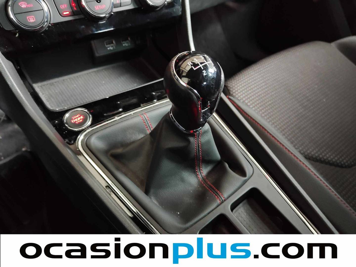 Foto Seat León SEAT León ST ST 1.5 EcoTSI S&S FR Edition Plus (150 CV)