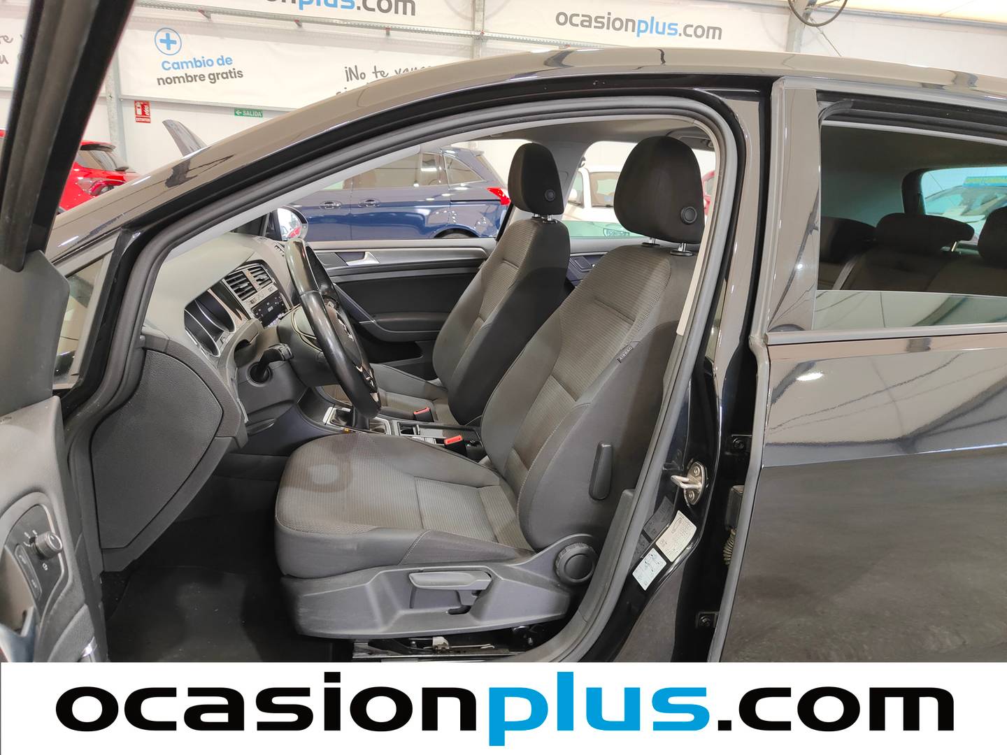 Foto asientos delanteros Volkswagen Golf Volkswagen Golf Advance 2.0 TDI (150 CV)