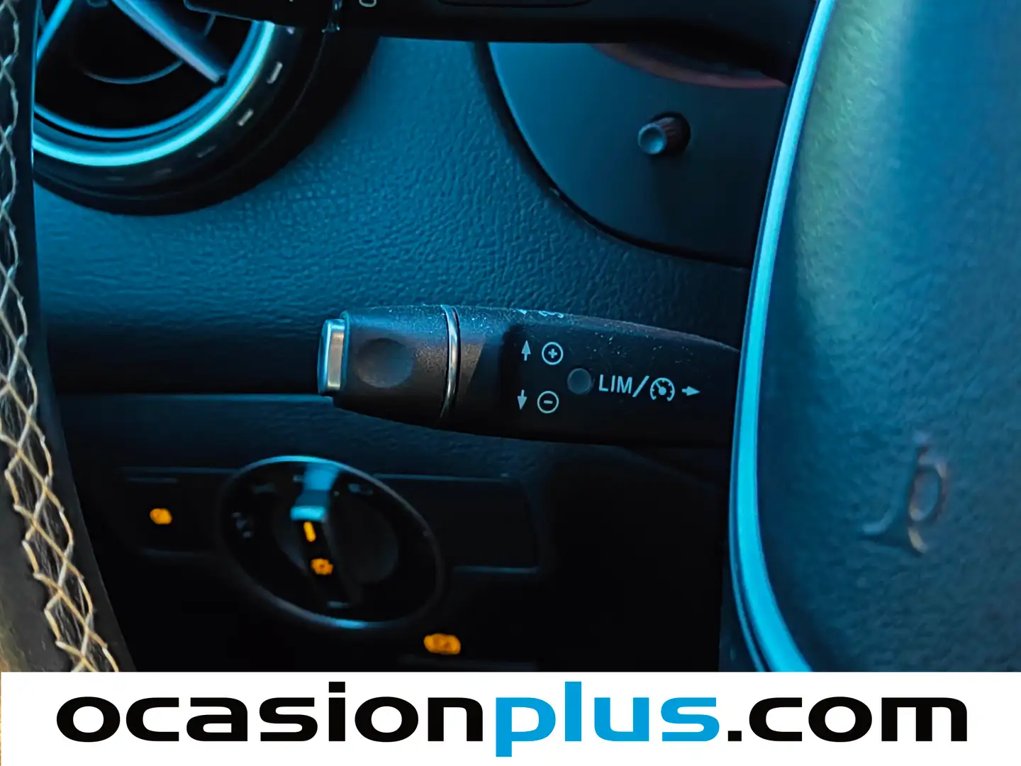 Foto Mercedes GLA Mercedes-Benz GLA 200 d Urban (136 CV)