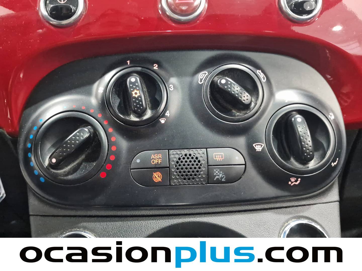 Extras del Fiat 500 Fiat 500 Red 1.0 Hybrid (70 CV)
