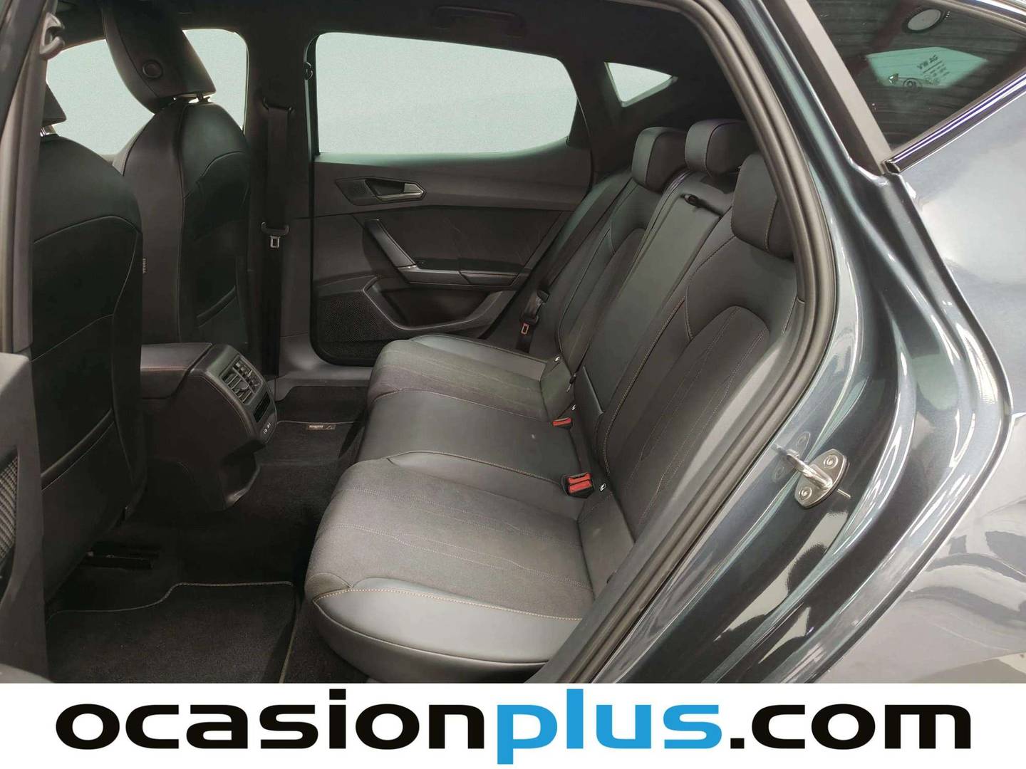 Foto asientos traseros Cupra León Cupra León 1.5 eTSI DSG (150 CV)