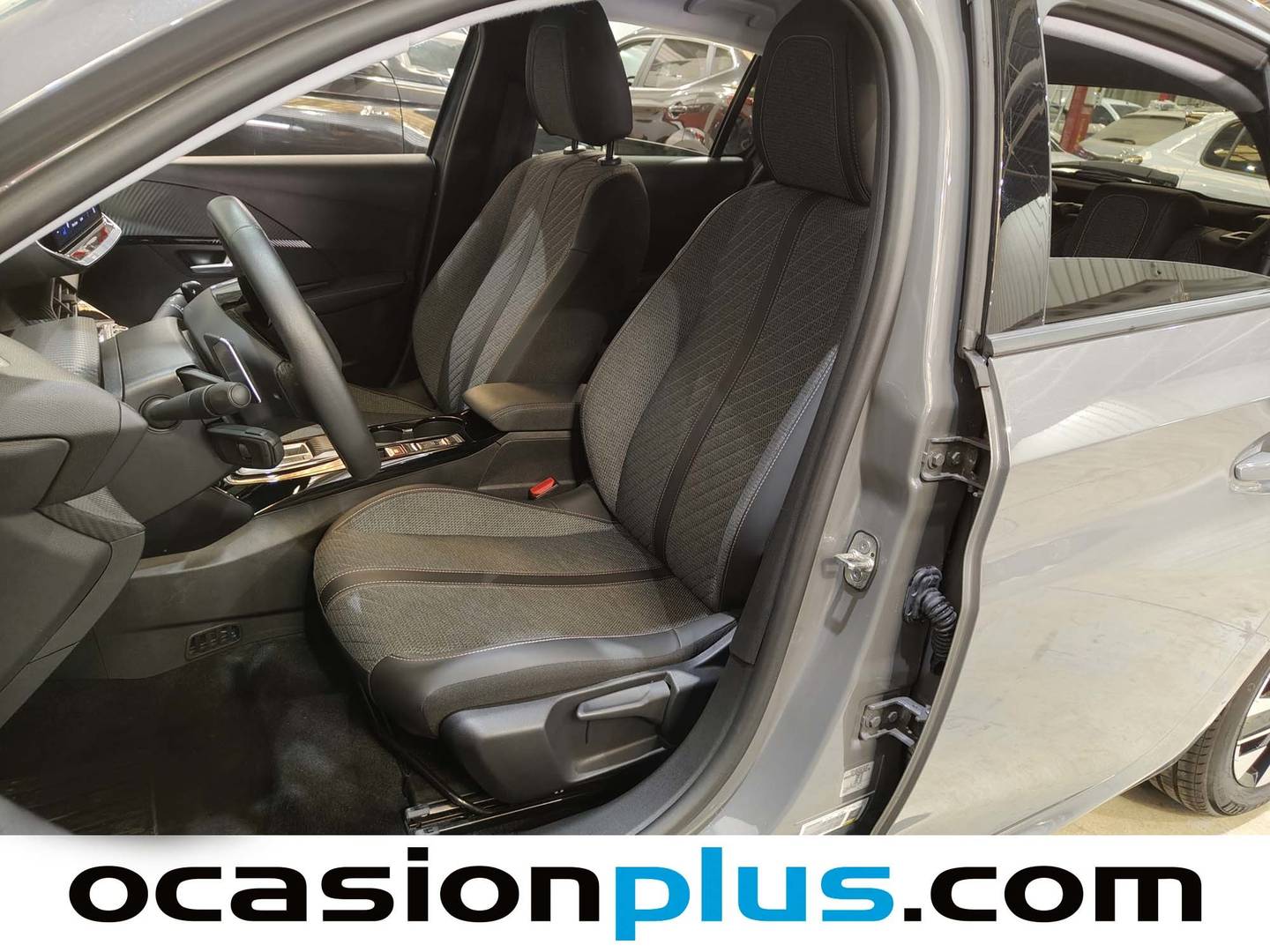 Peugeot 208 Peugeot 208 Allure Hybrid eDCS6 (100 CV) de ocasión