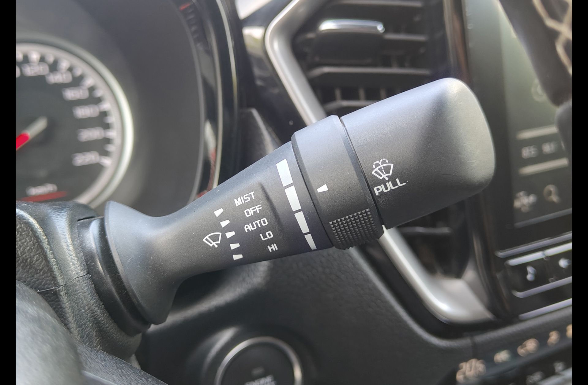 Isuzu D-Max 1.9 Crew N60 BB 4x4 - foto 26