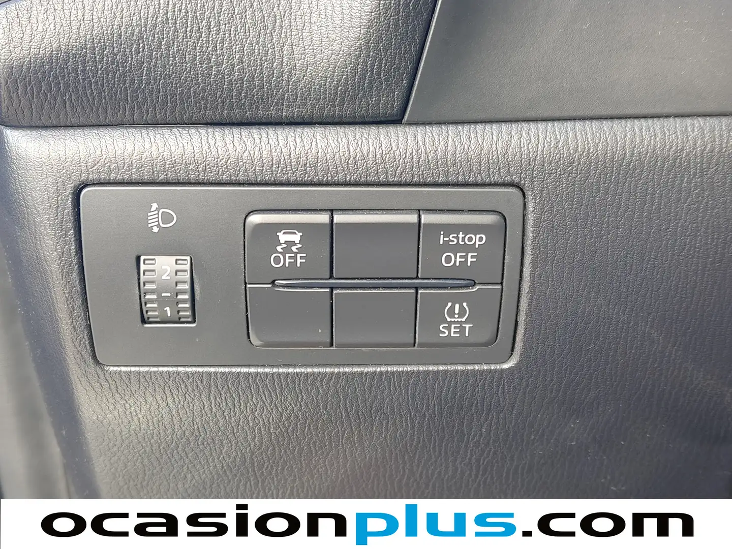 Foto Mazda Mazda3 Mazda Mazda 3 2.0 GE MT Style+Confort+Nav (120 CV)