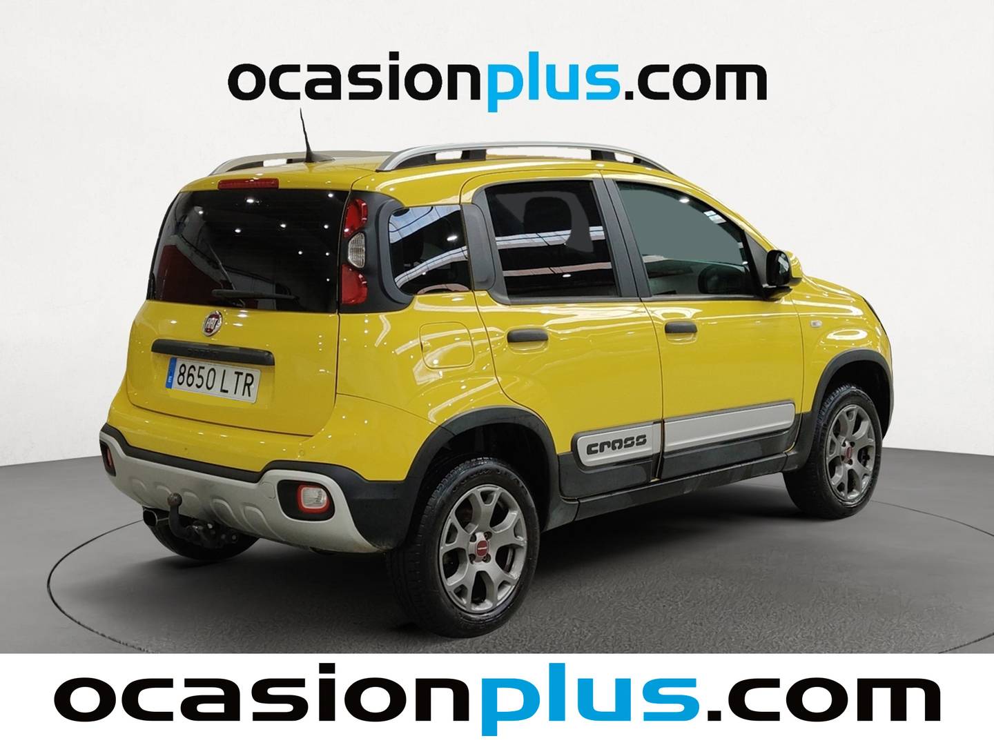 Foto trasera Fiat Panda Fiat Panda 0.9 TwinAir Cross 4x4 (85 CV) izquierda