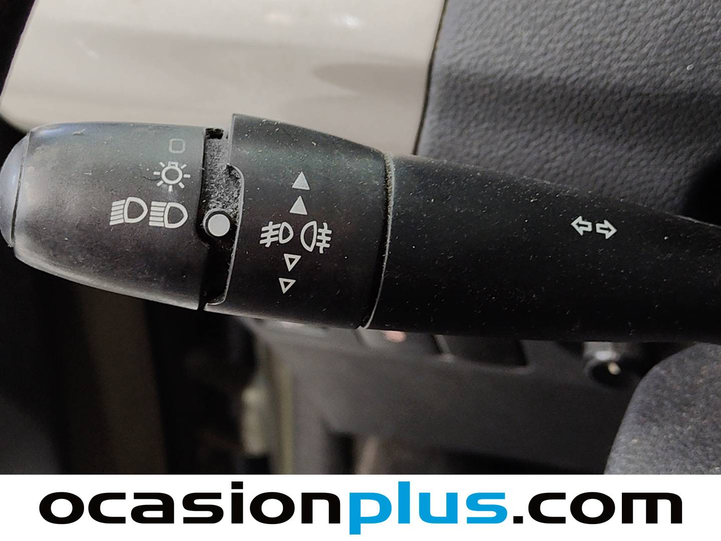 Foto Citroën C-Elysée Citroen C-Elysee HDi 90 Seduction (92 CV)