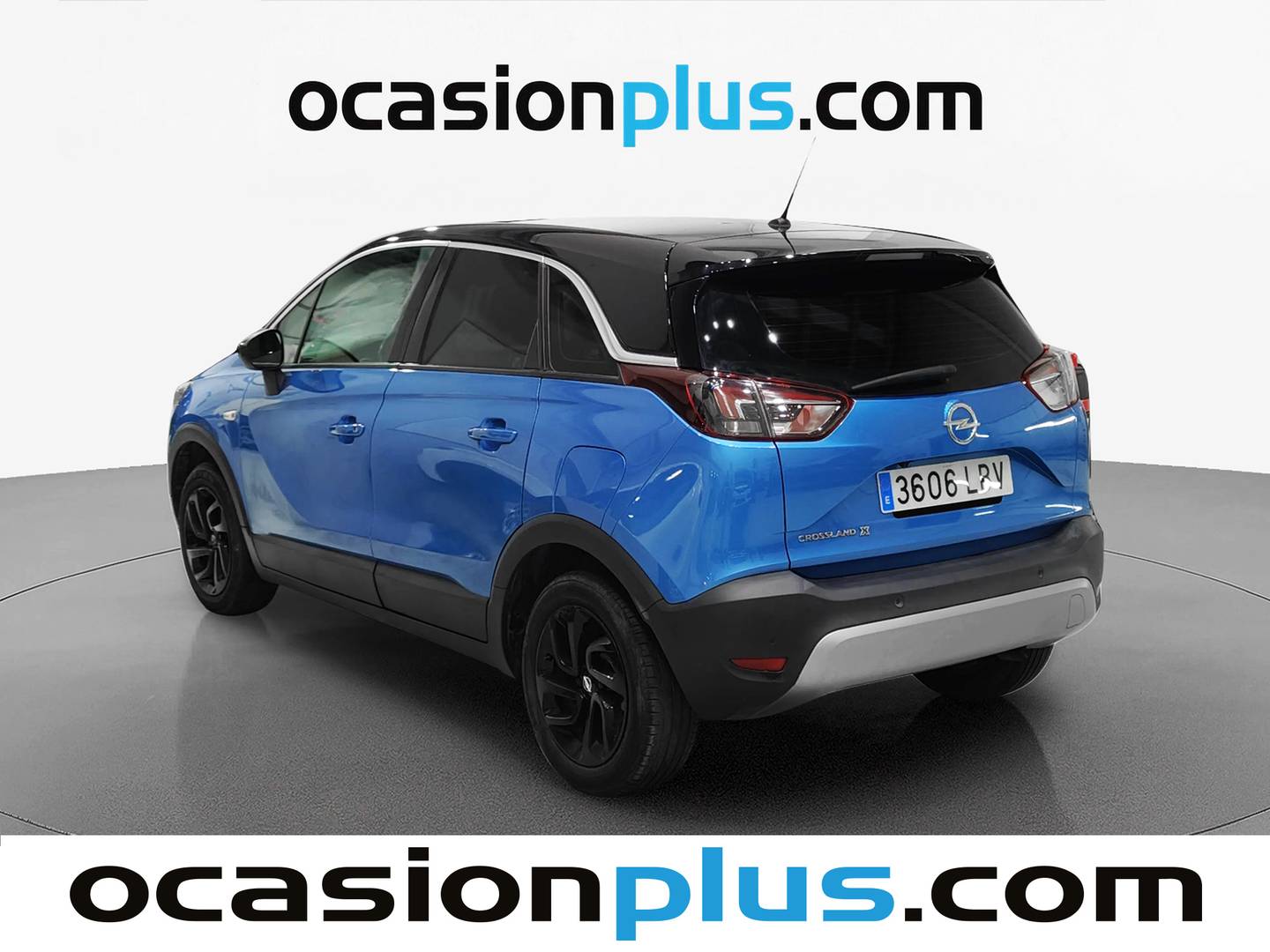 Foto delantera Opel Crossland X Opel Crossland X 1.2 Innovation (130 CV) derecha
