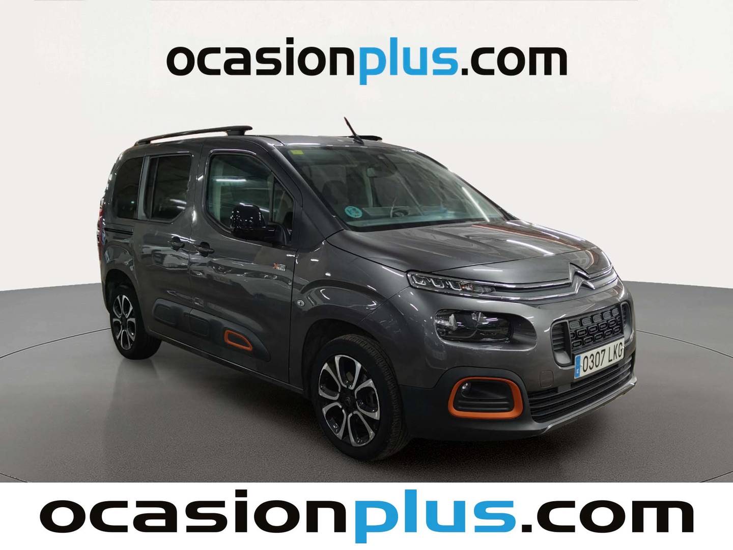 Foto delantera Citroën Berlingo Citroën Berlingo BlueHDi 100 S&S Talla M Shine (102 CV) derecha