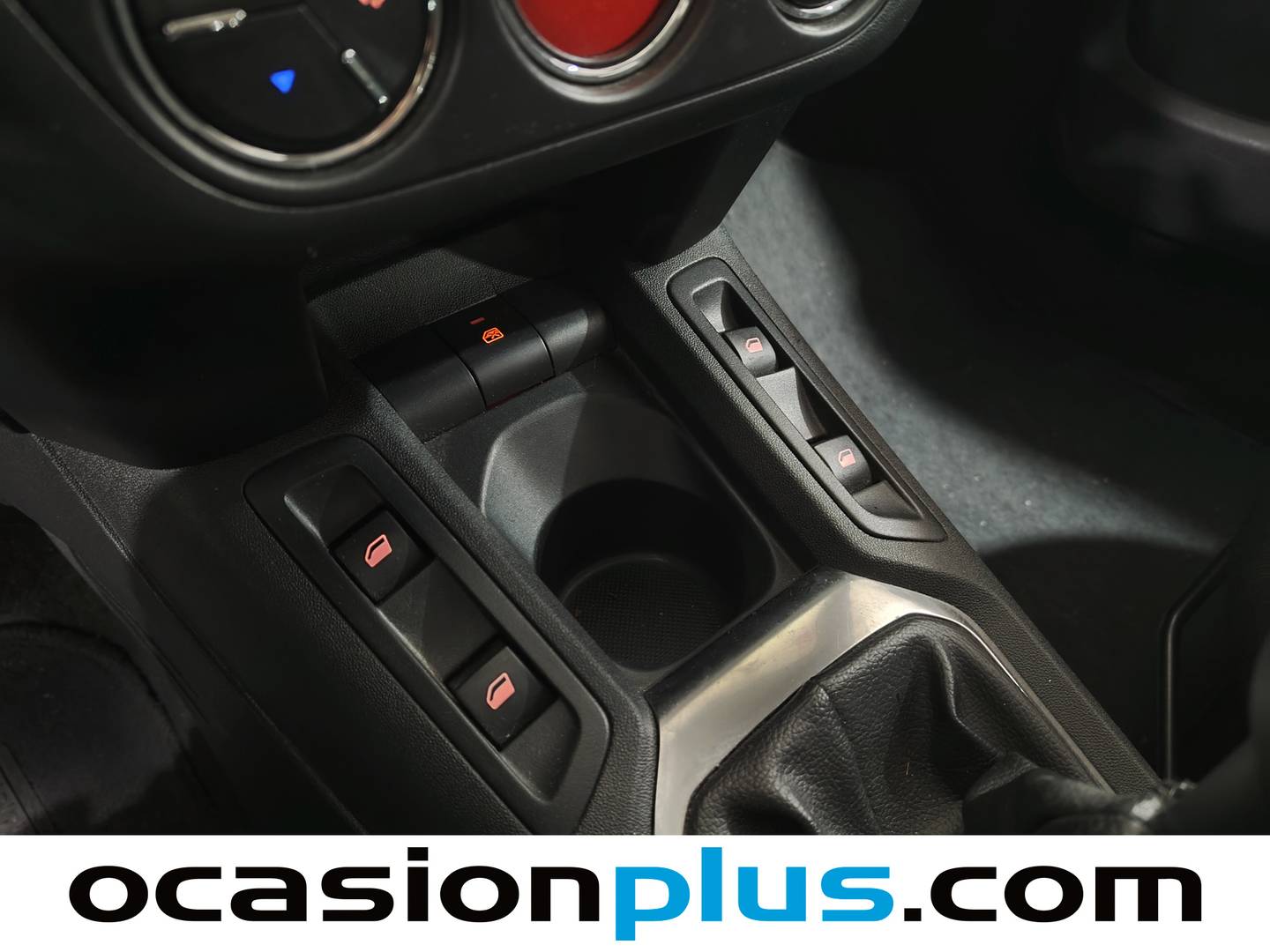 Foto Citroën C-Elysée Citroen C-Elysee PureTech 82 Shine (82 CV)