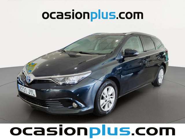 Toyota Auris 140H Touring Sports Active (136 CV) de segunda mano