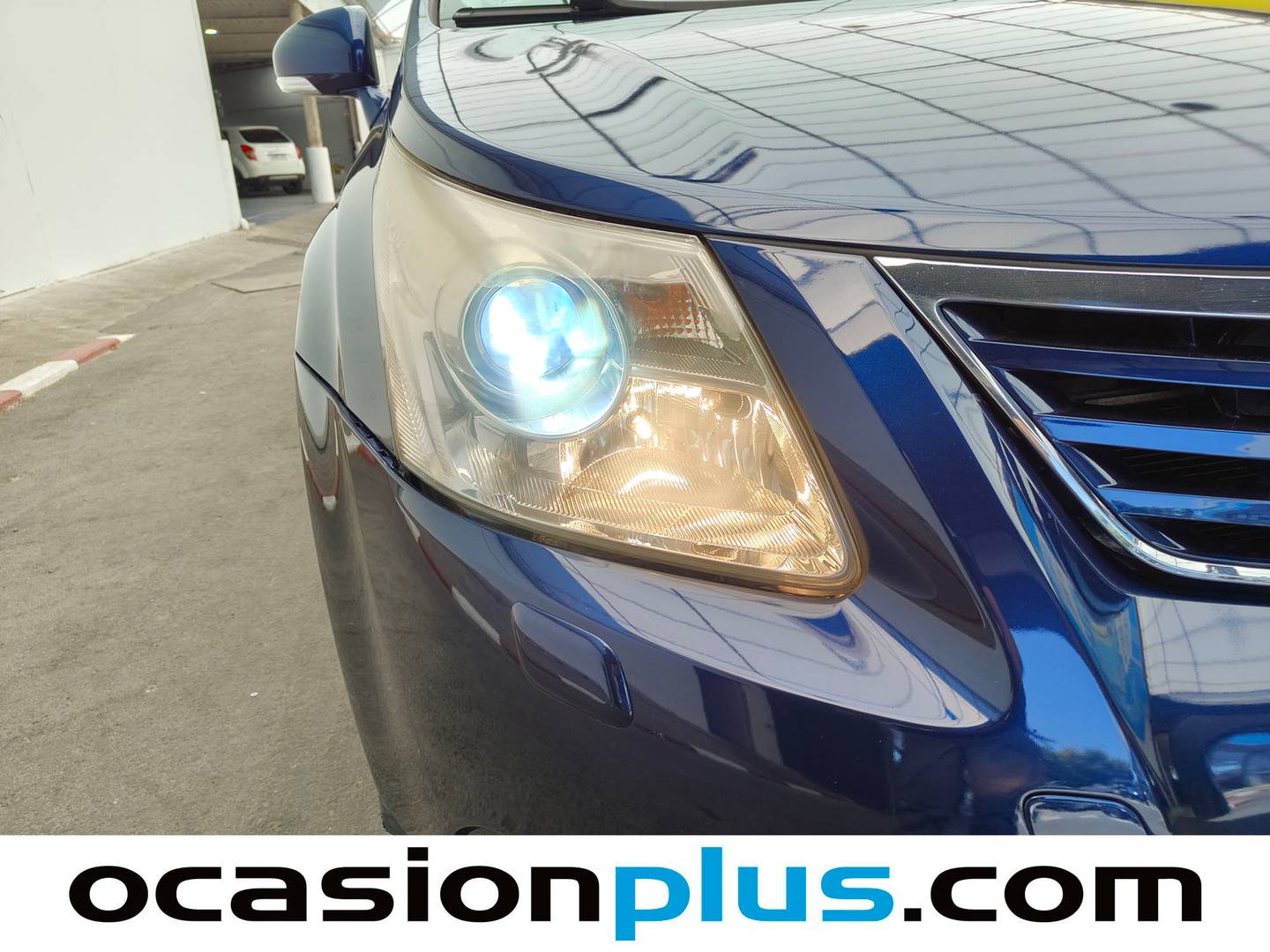Equipamiento del Toyota Avensis Toyota Avensis 2.2 D-4D Cross Sport Advance (150 CV)