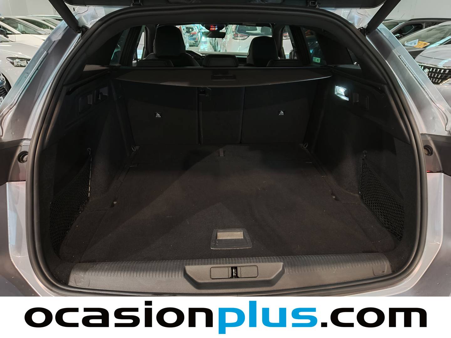 Foto Peugeot 308 Peugeot 308 SW SW BlueHDI 130 GT EAT8  (130 CV)