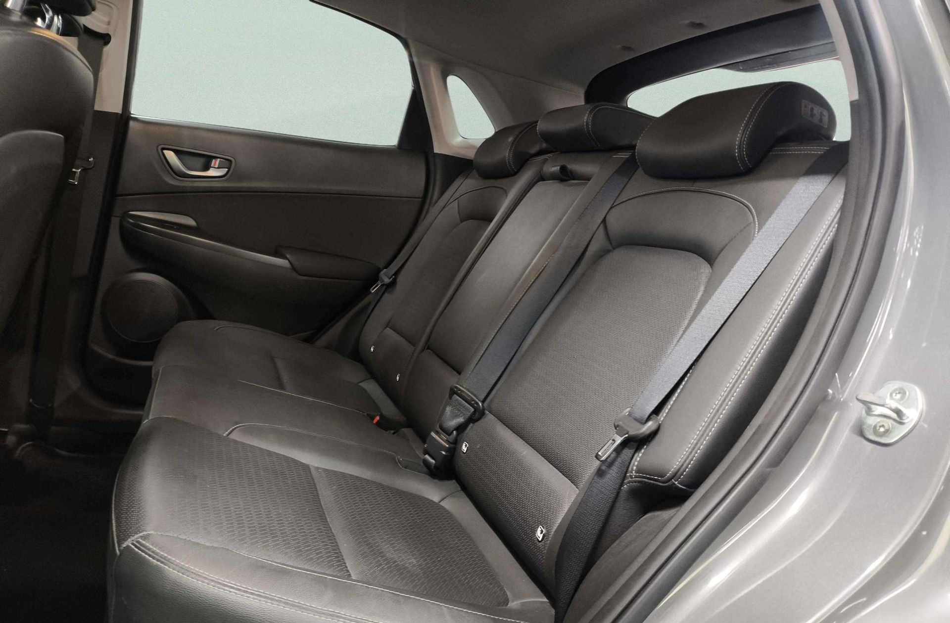 Hyundai Kona 1.6 T-GDi Style Sky 4x4 DCT - foto 17