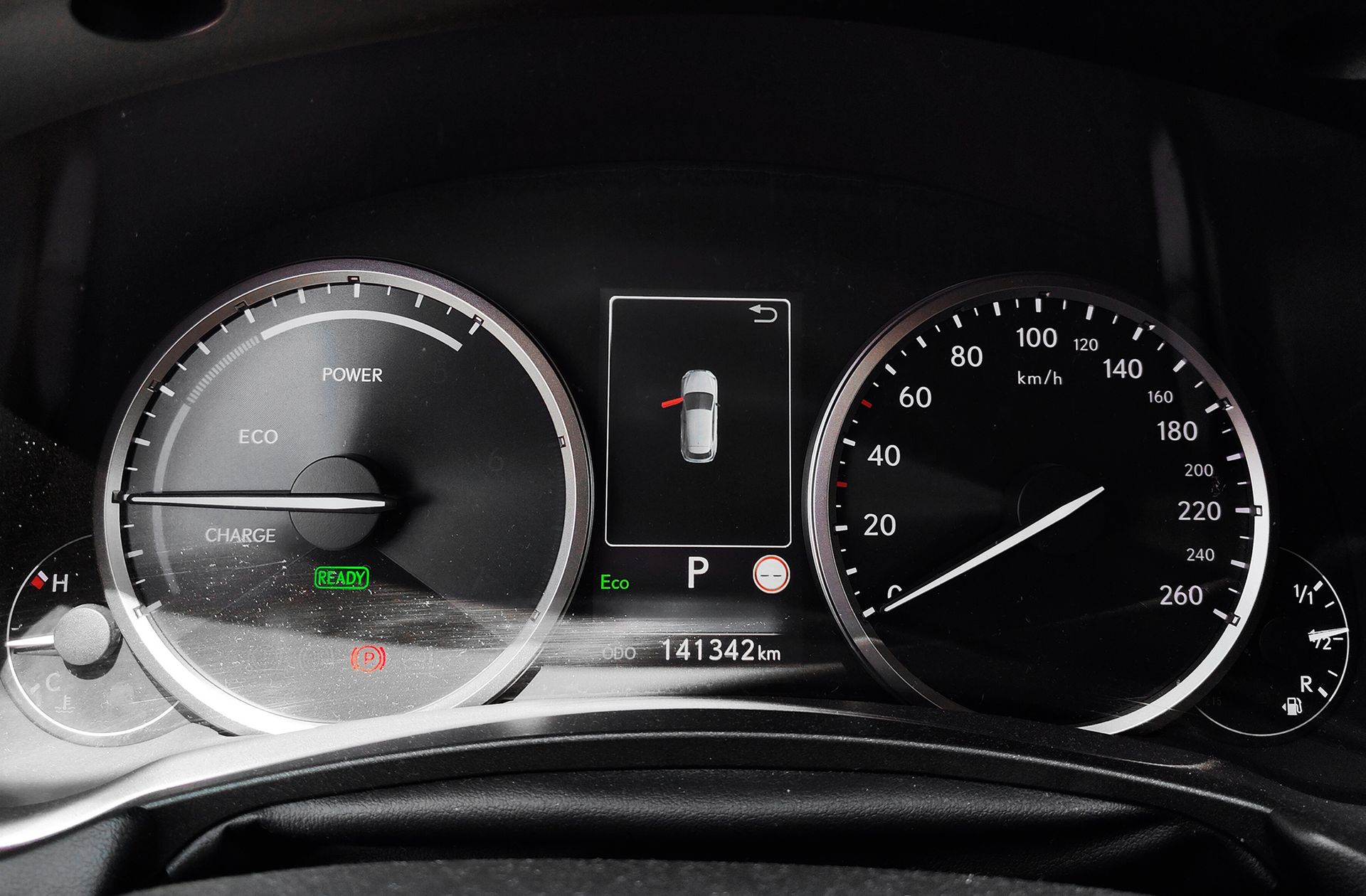 Lexus NX 300h Eco 2WD - foto 26