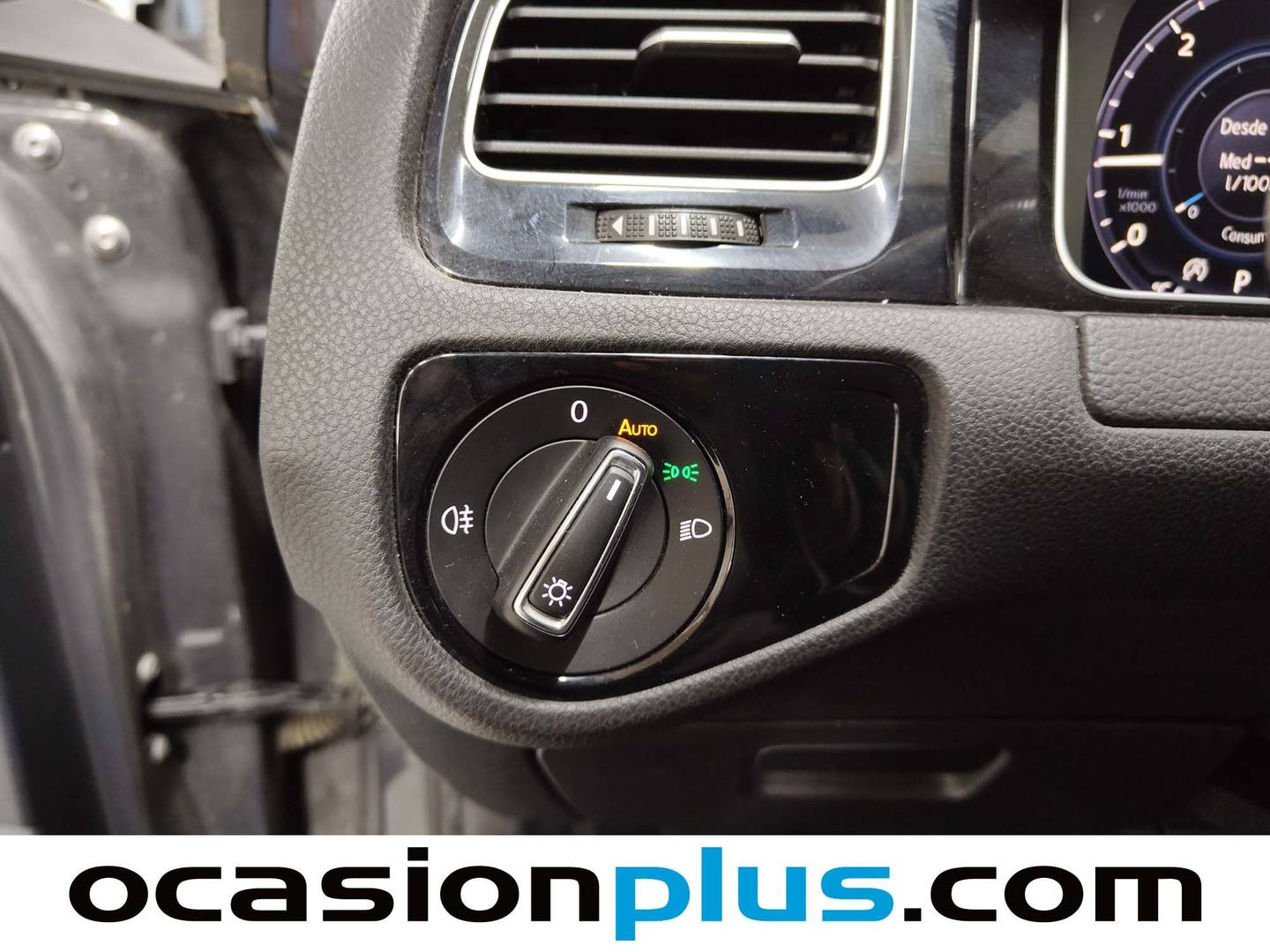 Foto Volkswagen Golf Volkswagen Golf Sport 2.0 TDI  Pack R-line (150 CV) DSG