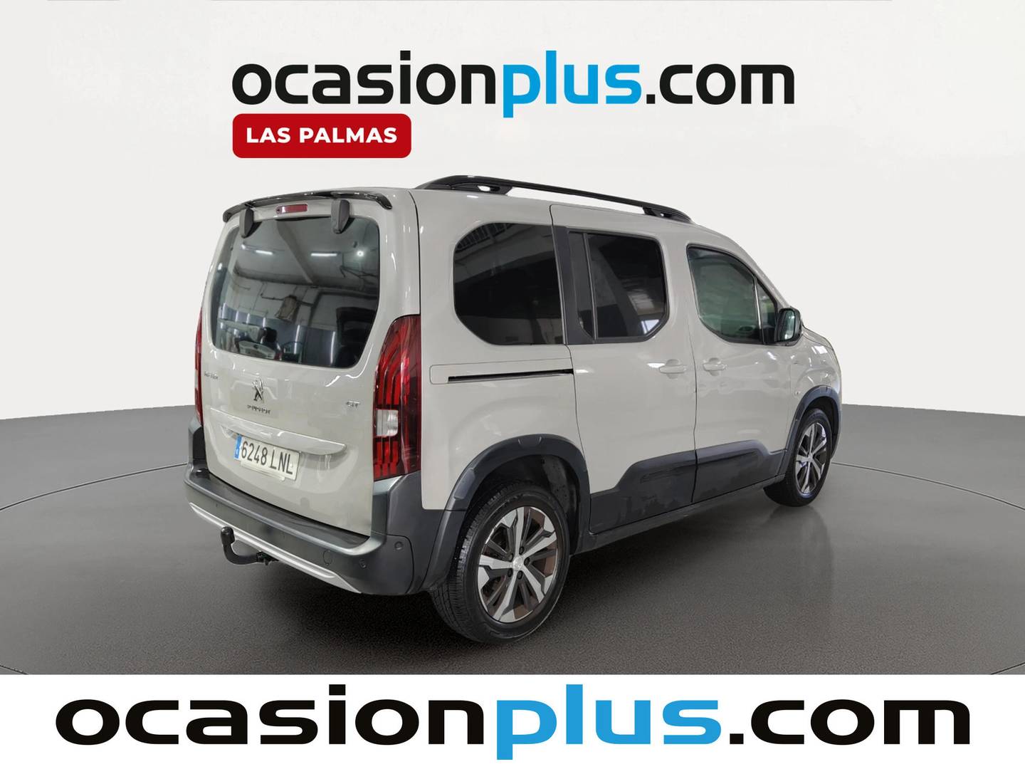 Foto trasera Peugeot Rifter Peugeot Rifter BlueHDi 100 GT Standard (100 CV) derecha